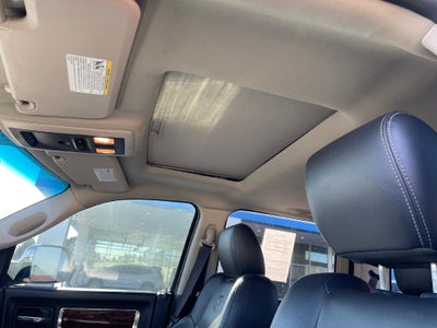 2012 RAM 1500 4WD Crew Cab 5.7 Ft Box Laramie