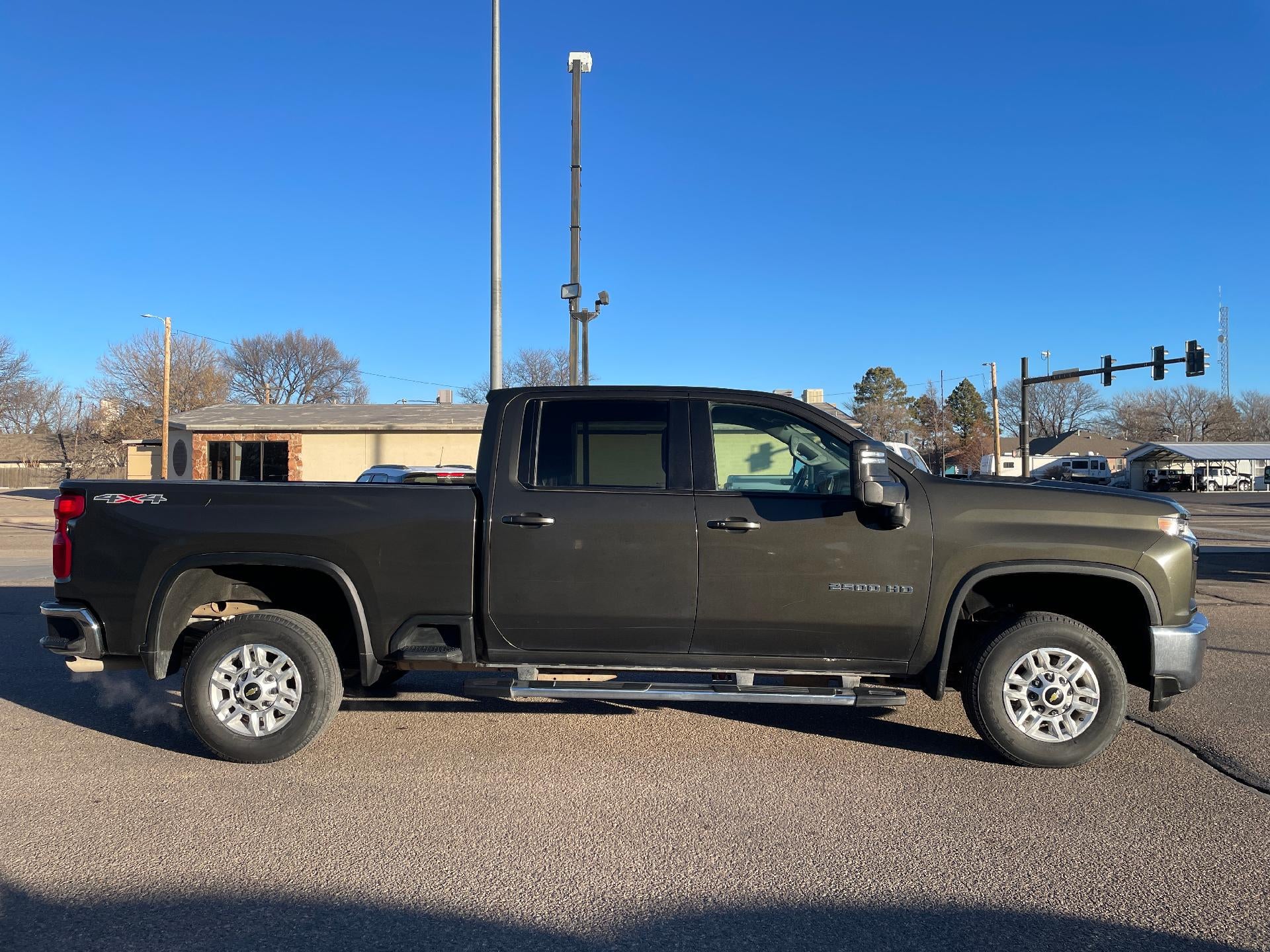 2022 Chevrolet Silverado 2500 HD Crew Cab Standard Box 4-Wheel Drive LT