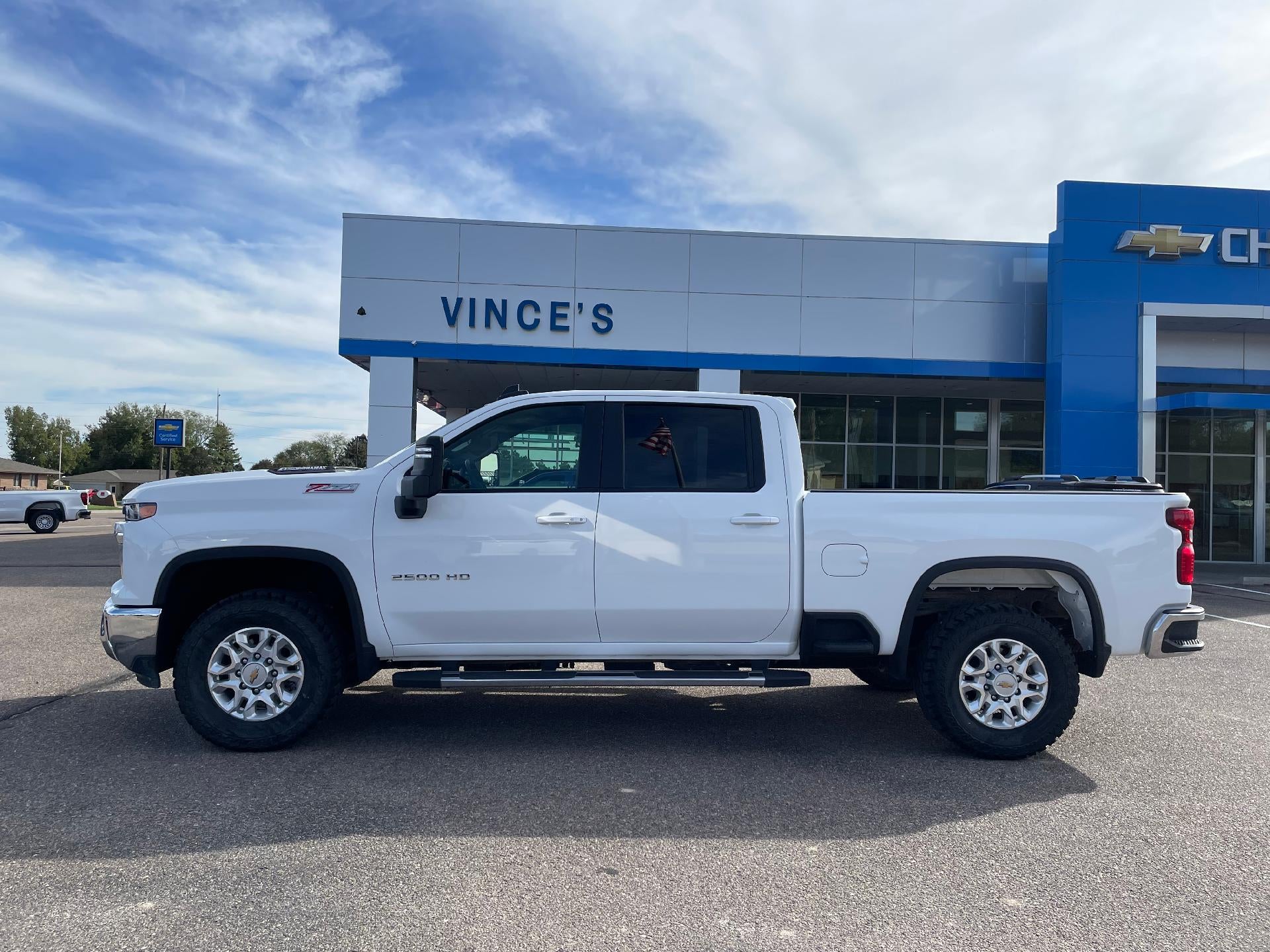 2024 Chevrolet Silverado 2500 HD Crew Cab Standard Box 4-Wheel Drive LT