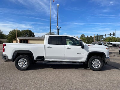 2024 Chevrolet Silverado 2500 HD Crew Cab Standard Box 4-Wheel Drive LT