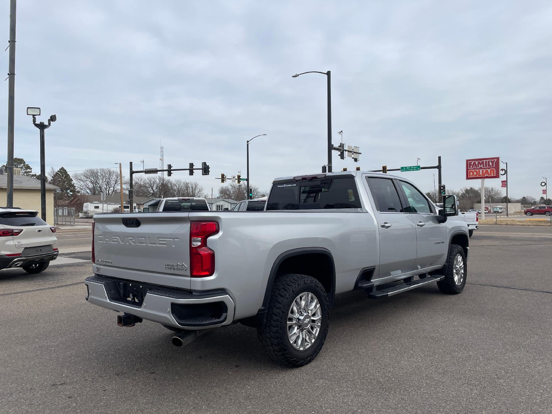2020 Chevrolet Silverado 2500 HD Crew Cab Long Box 4-Wheel Drive High Country