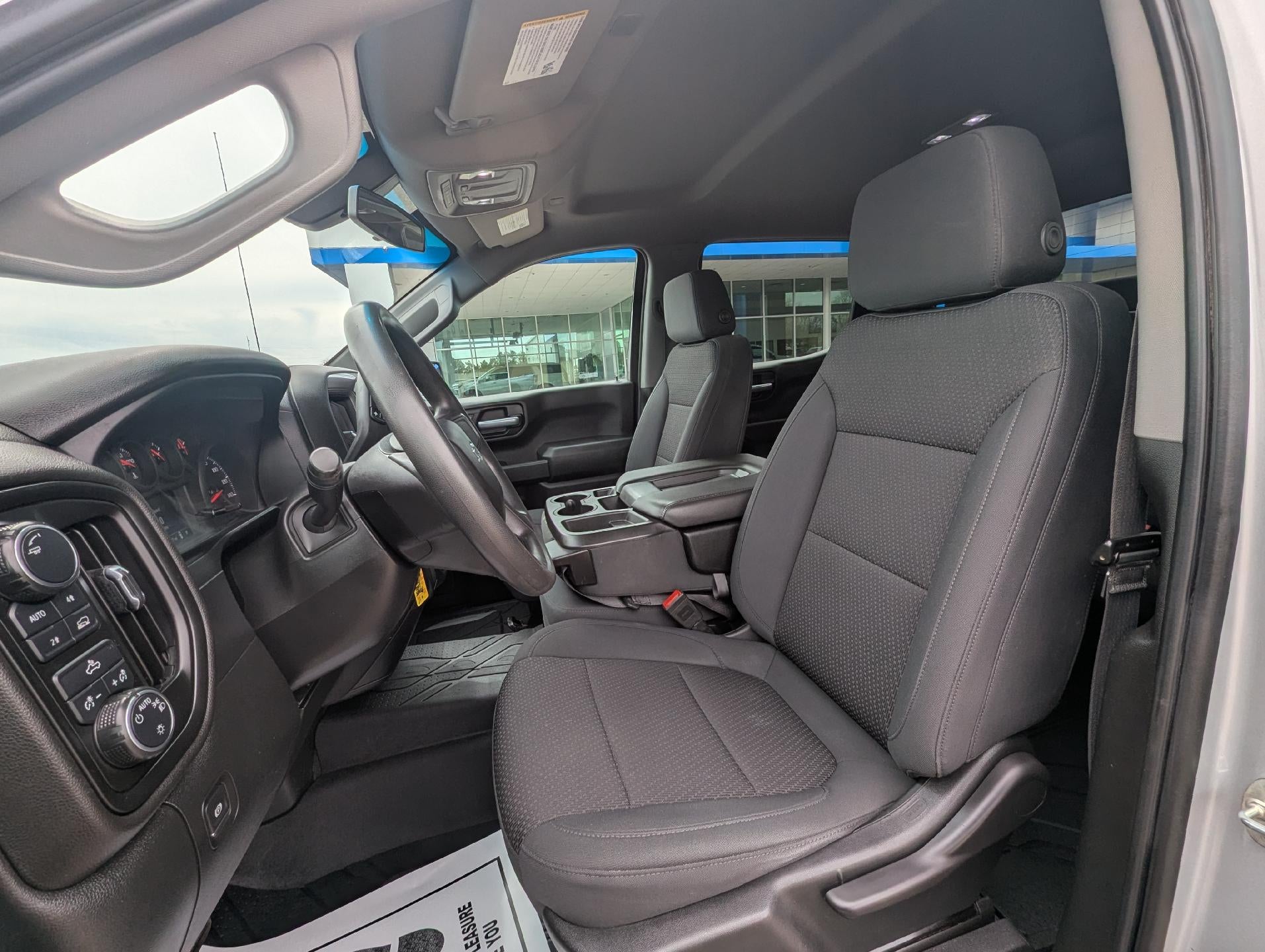 2020 Chevrolet Silverado 1500 Crew Cab Short Box 4-Wheel Drive Custom