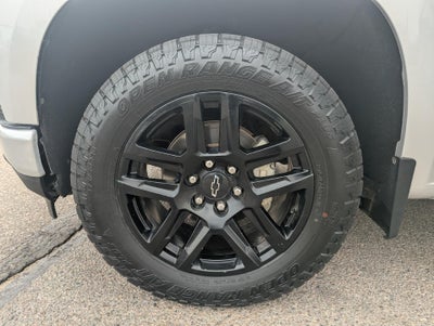 2020 Chevrolet Silverado 1500 Crew Cab Short Box 4-Wheel Drive Custom