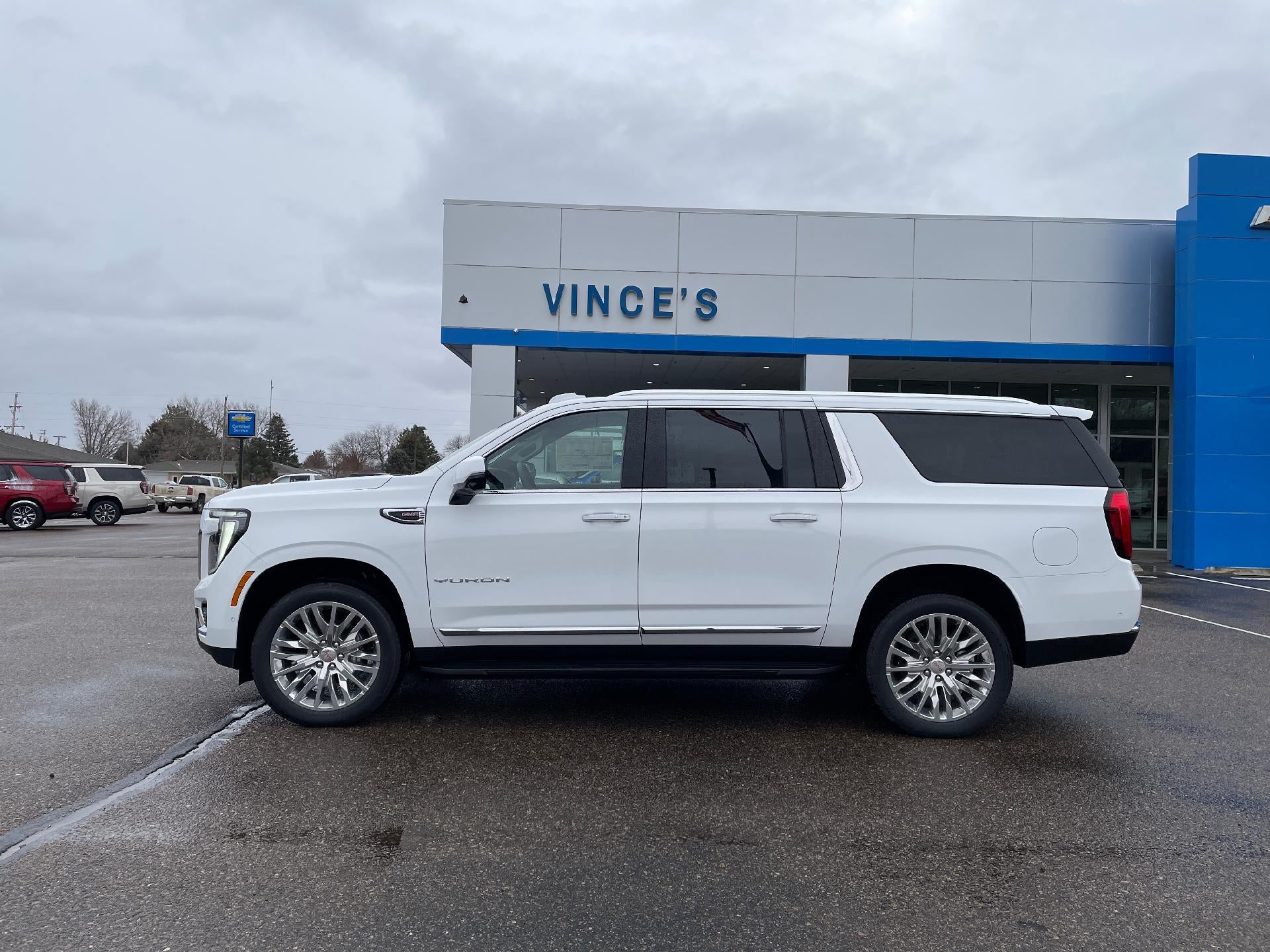 2026 GMC Yukon XL Elevation