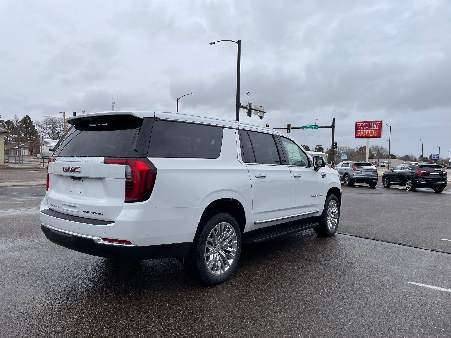 2026 GMC Yukon XL Elevation