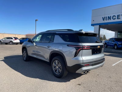 2025 Chevrolet Traverse LT w/2LT