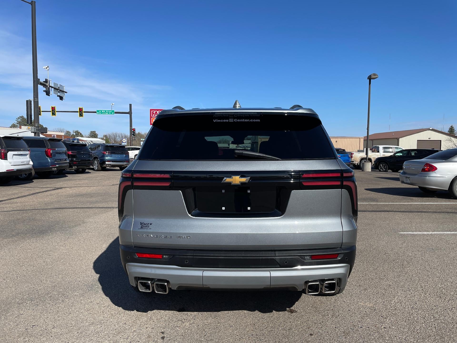 2025 Chevrolet Traverse LT w/2LT