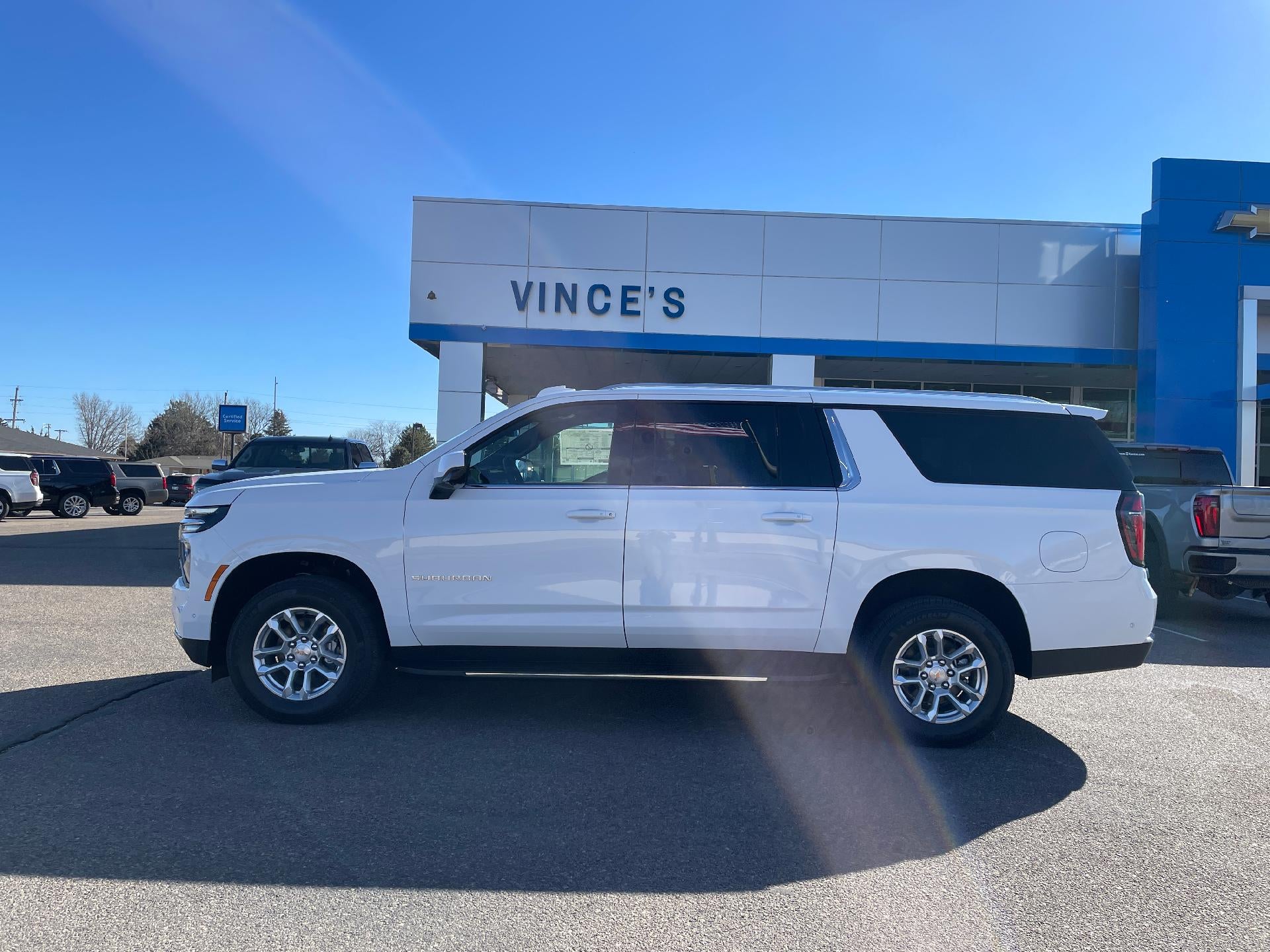 2026 Chevrolet Suburban LS