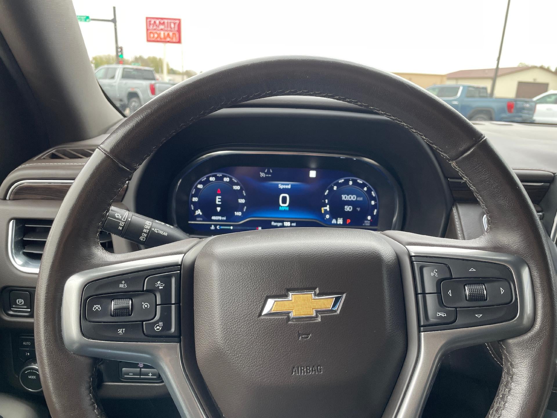 2022 Chevrolet Suburban 4WD LT