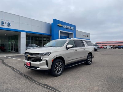 2022 Chevrolet Suburban 4WD LT