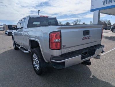2019 GMC Sierra 2500 HD Crew Cab Standard Box 4-Wheel Drive Denali