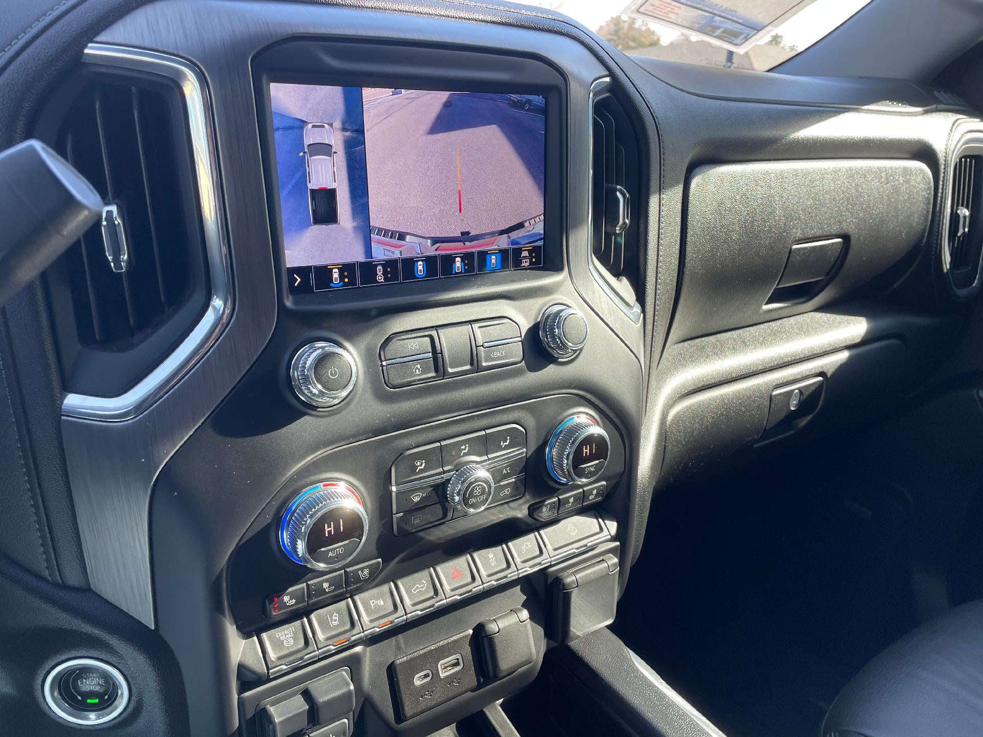 2020 GMC Sierra 2500 HD Crew Cab Standard Box 4-Wheel Drive Denali