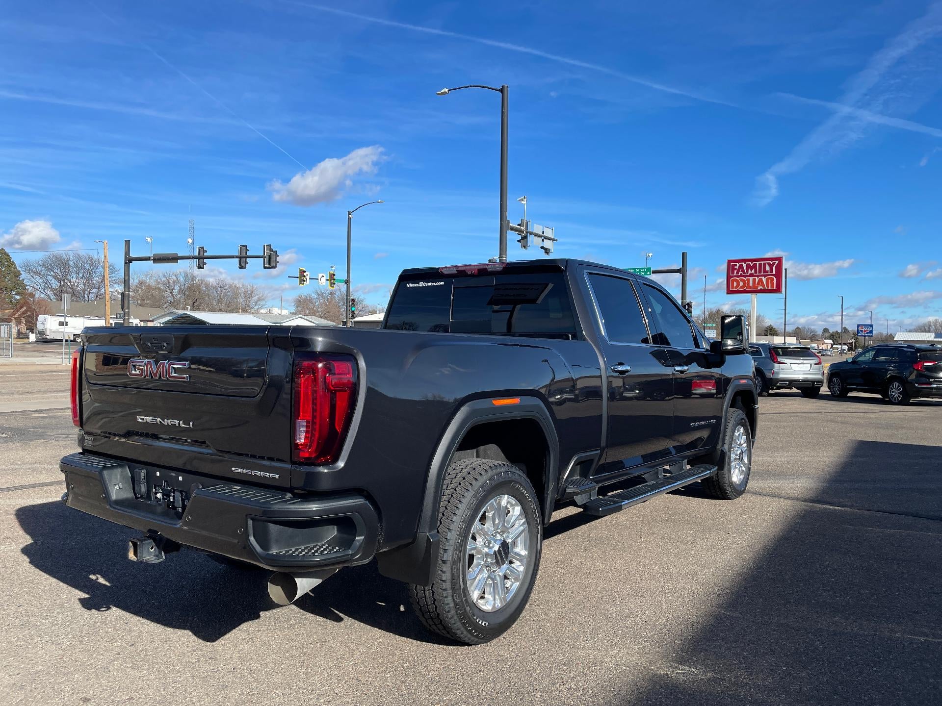 2020 GMC Sierra 2500 HD Crew Cab Standard Box 4-Wheel Drive Denali