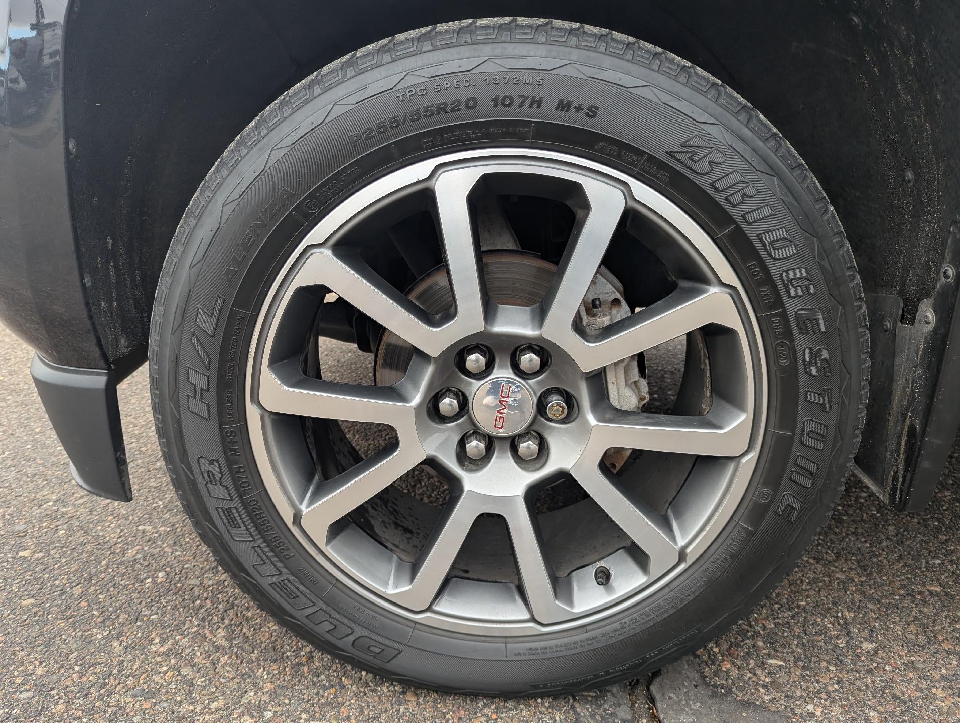 2020 GMC Canyon Crew Cab Long Box 4-Wheel Drive Denali