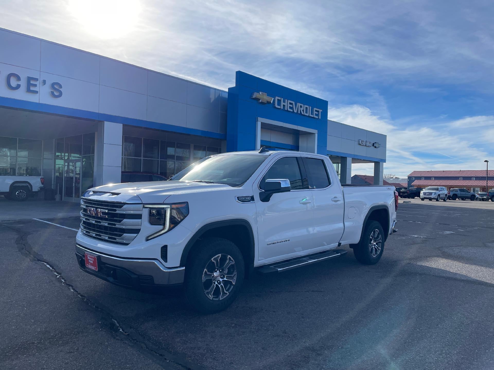 2026 GMC Sierra 1500 SLE