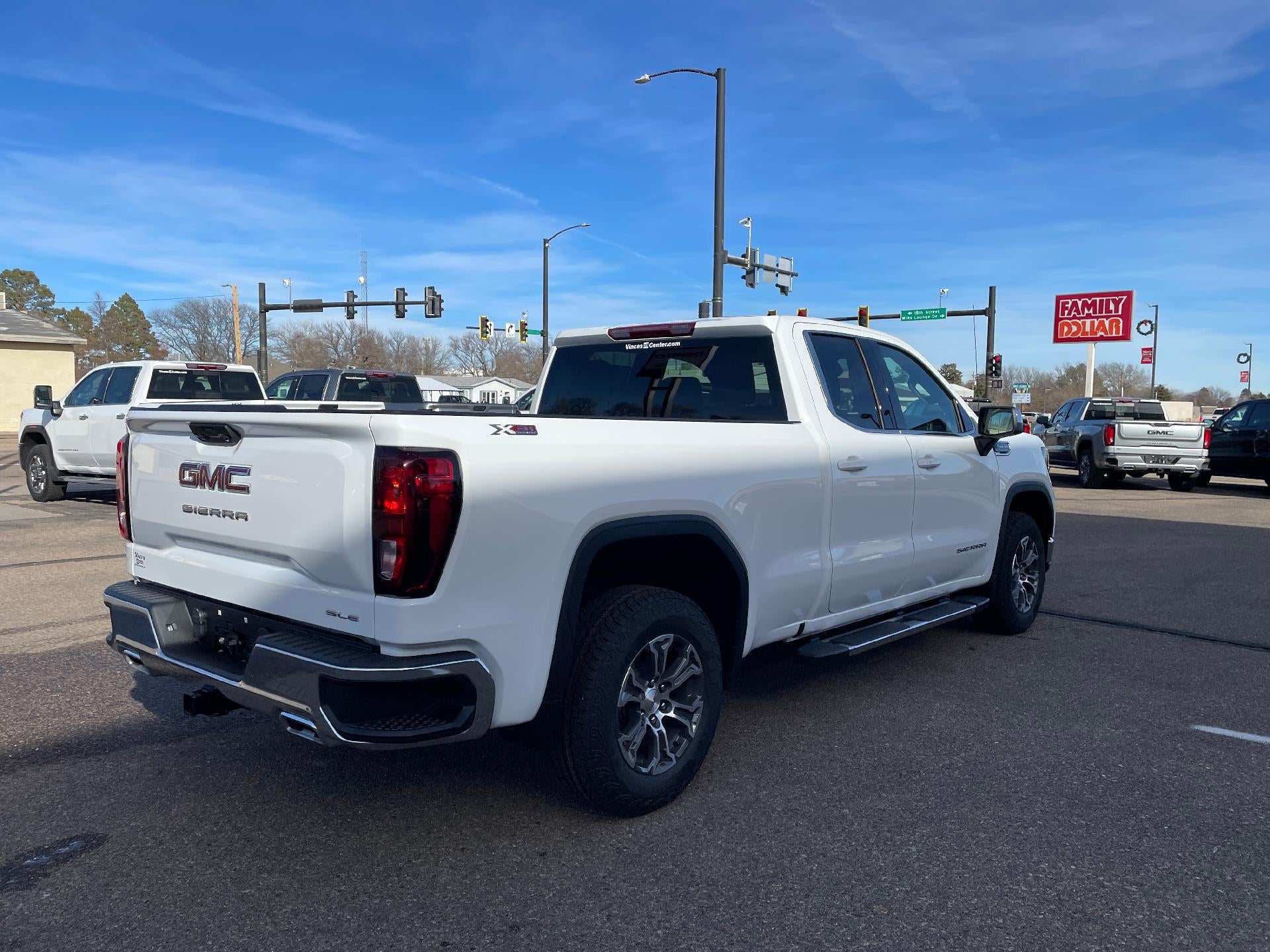 2026 GMC Sierra 1500 SLE