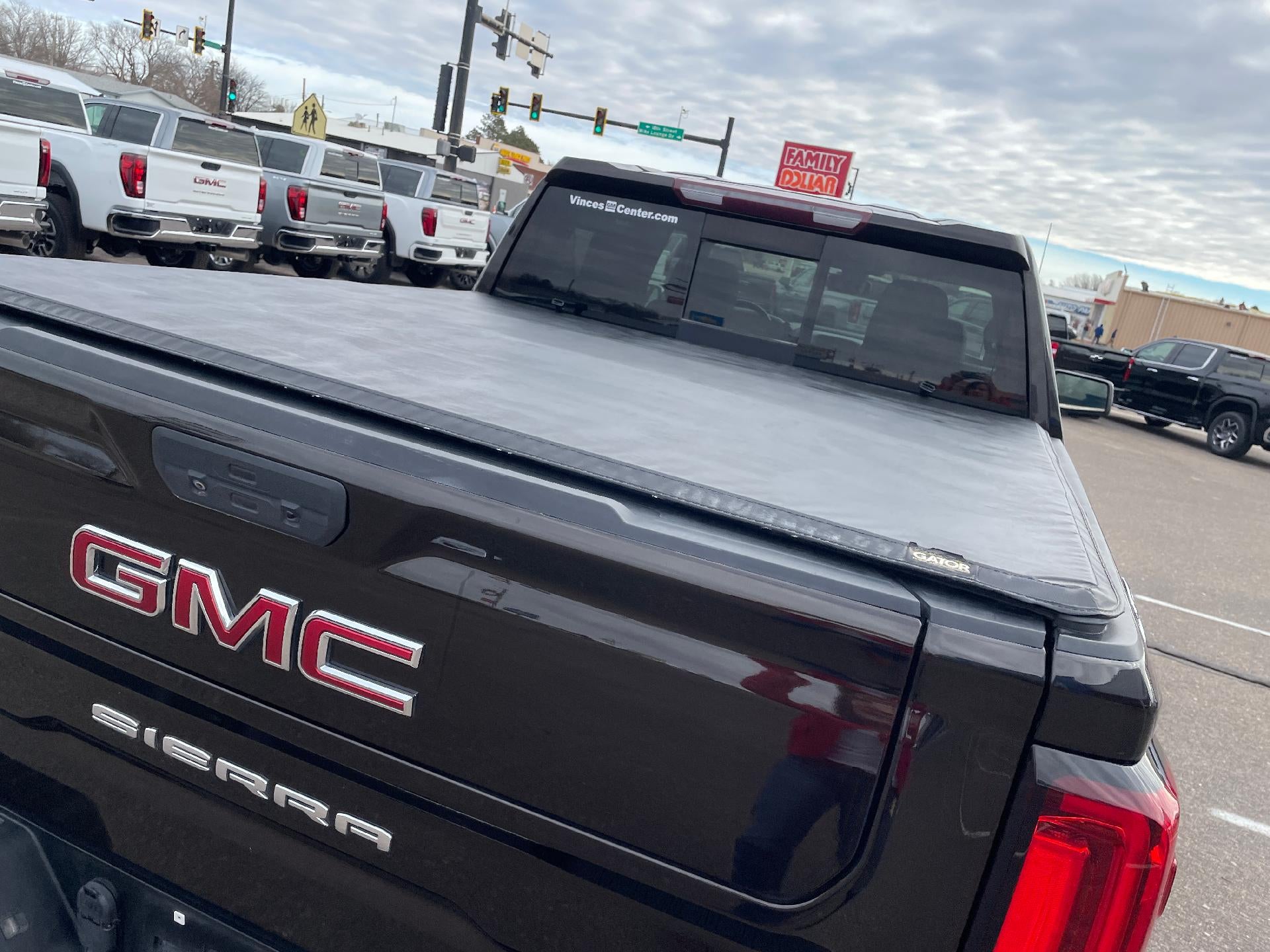 2019 GMC Sierra 1500 Crew Cab Short Box 4-Wheel Drive SLT