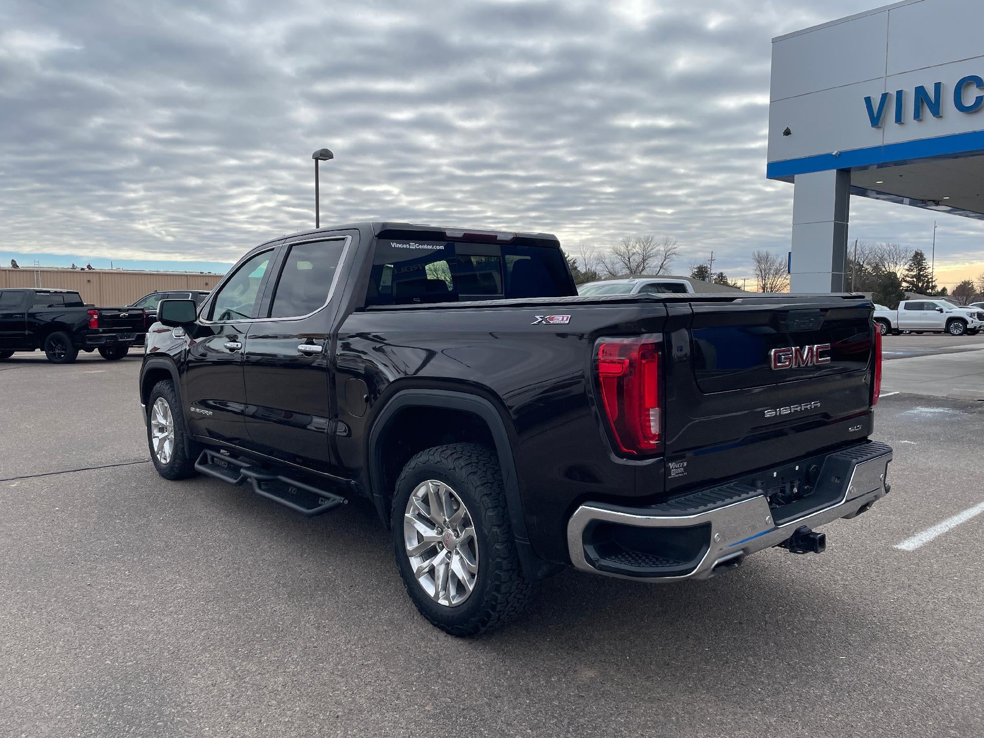 2019 GMC Sierra 1500 Crew Cab Short Box 4-Wheel Drive SLT