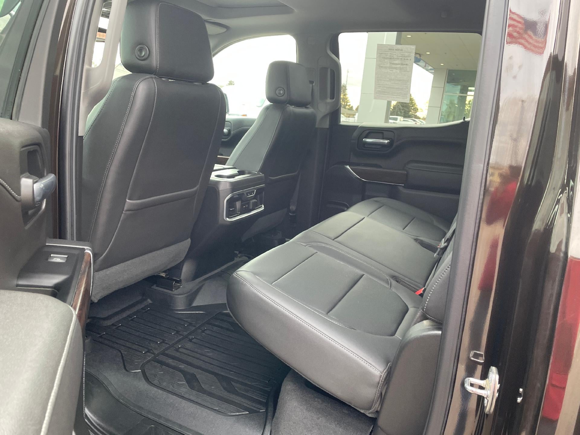 2019 GMC Sierra 1500 Crew Cab Short Box 4-Wheel Drive SLT