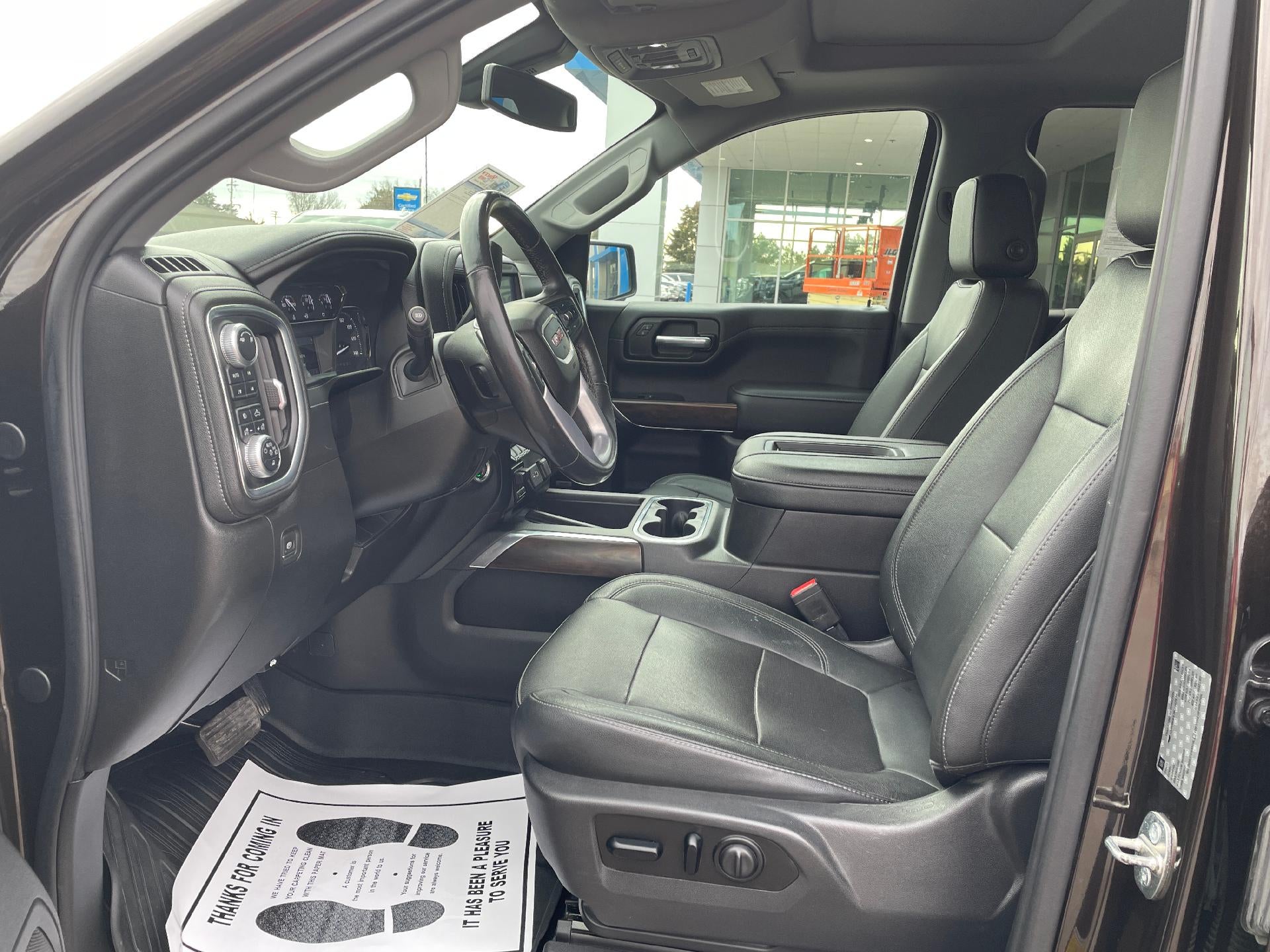 2019 GMC Sierra 1500 Crew Cab Short Box 4-Wheel Drive SLT