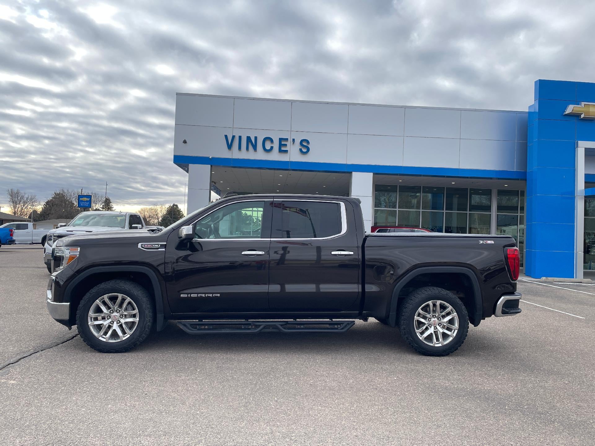 2019 GMC Sierra 1500 Crew Cab Short Box 4-Wheel Drive SLT