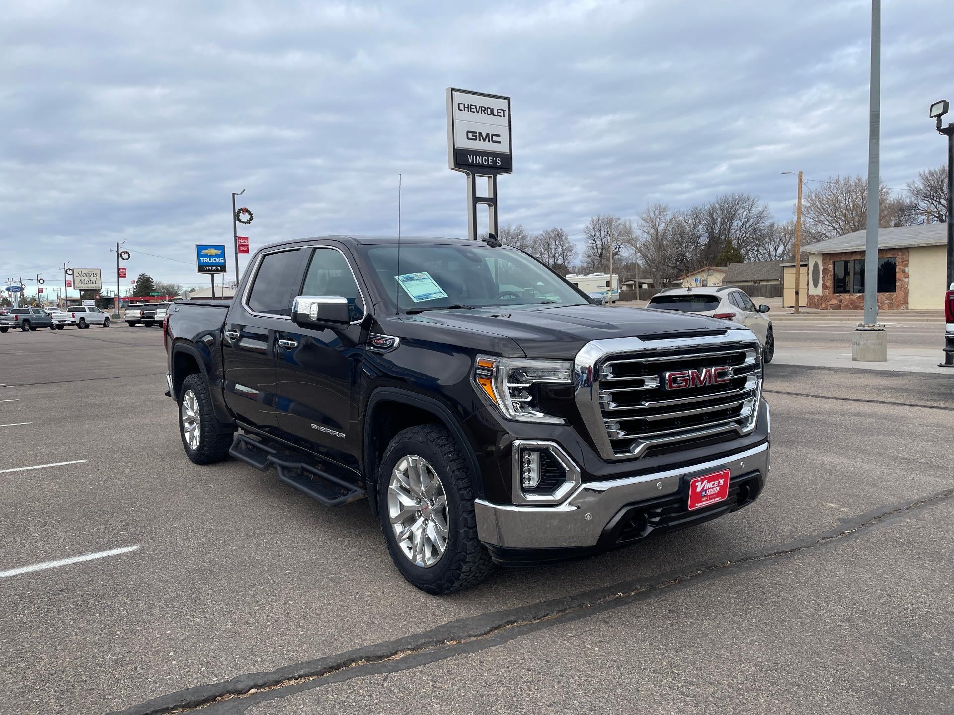 2019 GMC Sierra 1500 Crew Cab Short Box 4-Wheel Drive SLT