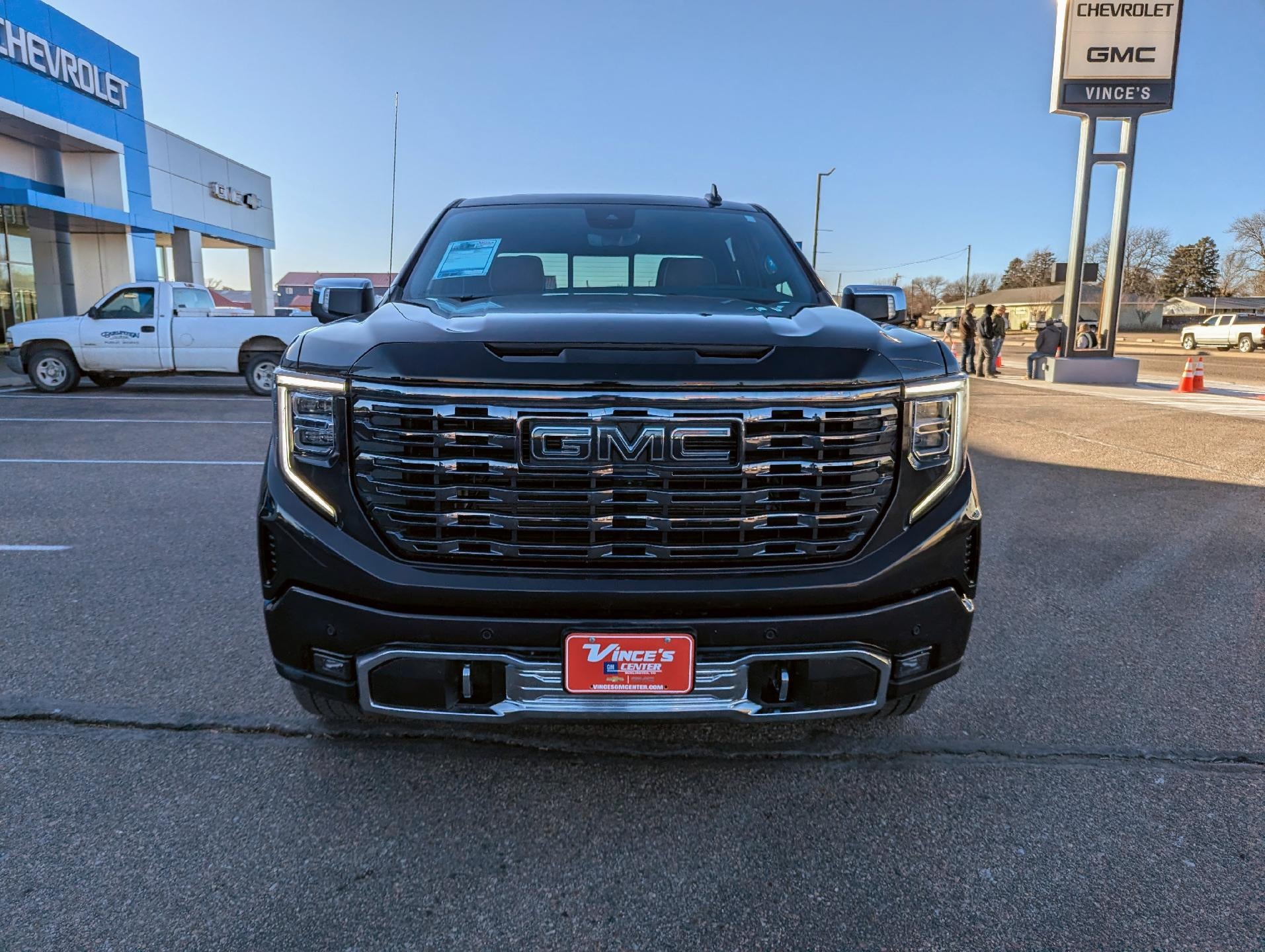 2025 GMC Sierra 1500 Crew Cab Short Box 4-Wheel Drive Denali Ultimate