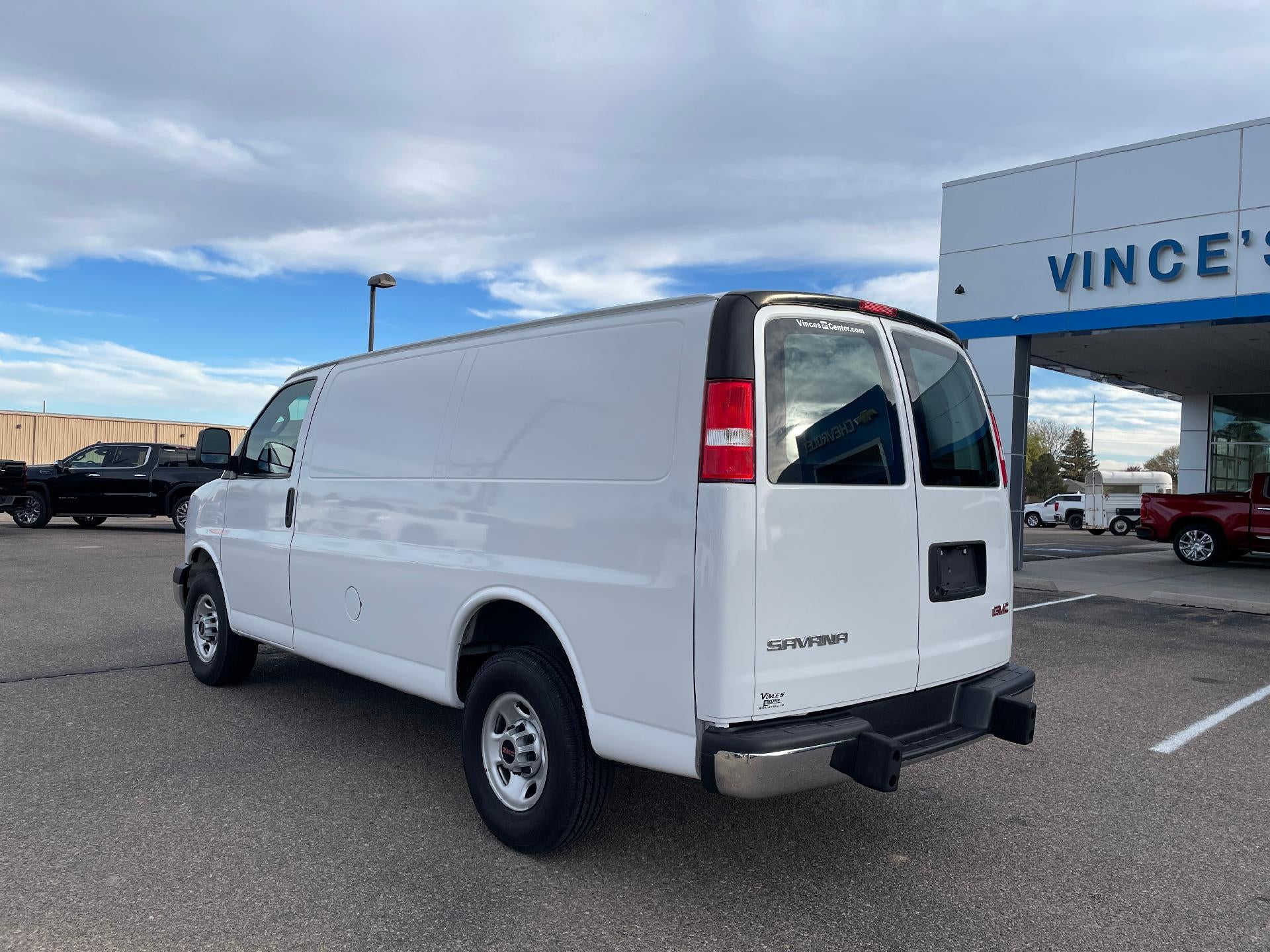 2021 GMC Savana Cargo 2500 2500 Regular Wheelbase Rear-Wheel Drive