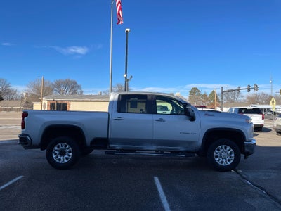 2022 Chevrolet Silverado 2500 HD Crew Cab Standard Box 4-Wheel Drive LT