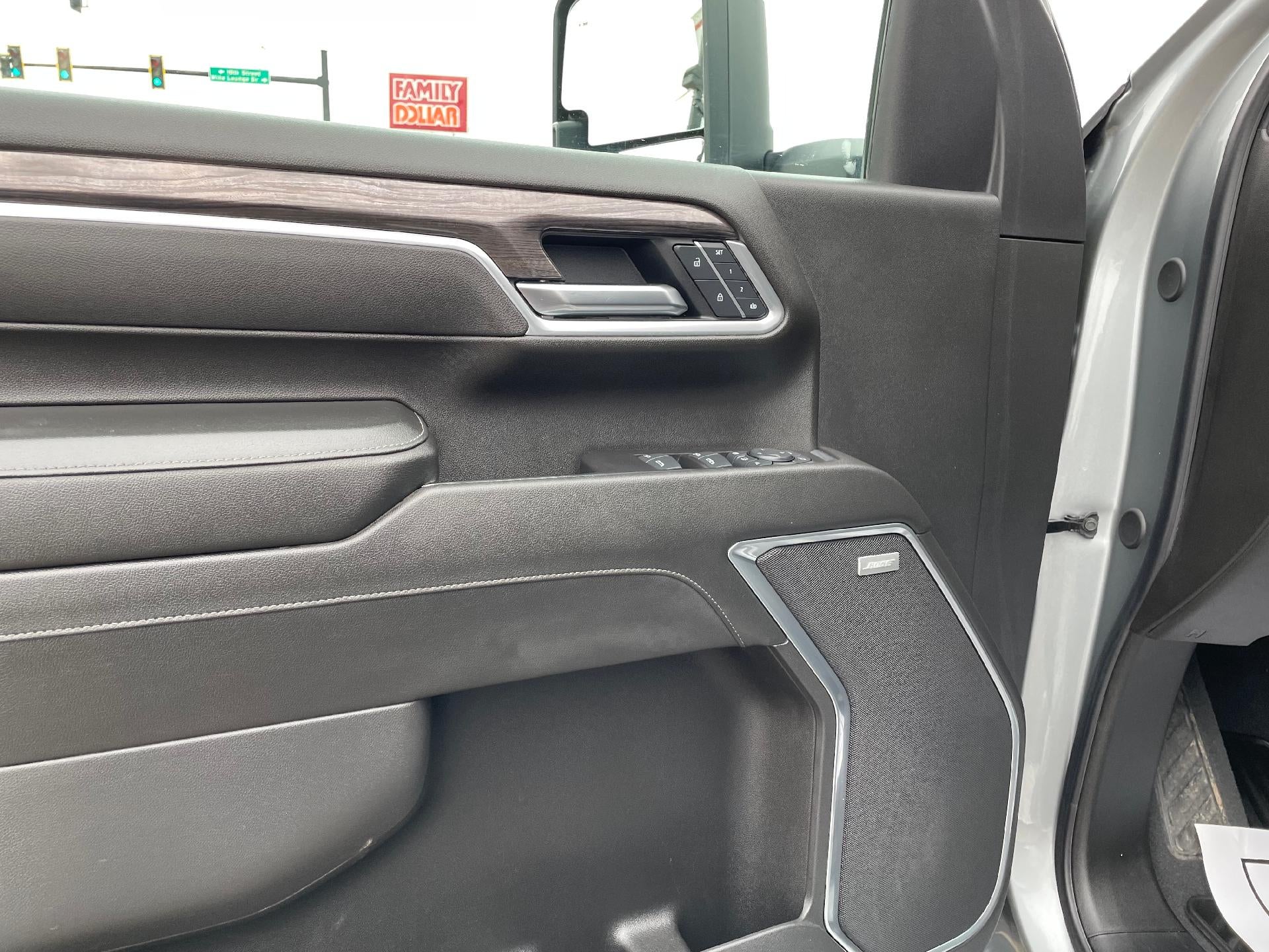 2025 Chevrolet Silverado 2500 HD Crew Cab Standard Box 4-Wheel Drive LTZ