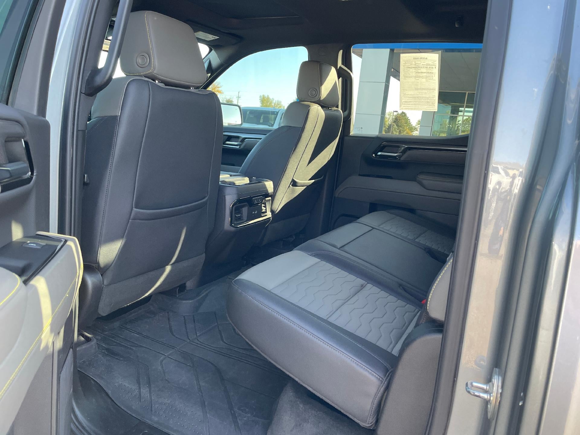 2023 Chevrolet Silverado 1500 Crew Cab Short Box 4-Wheel Drive ZR2