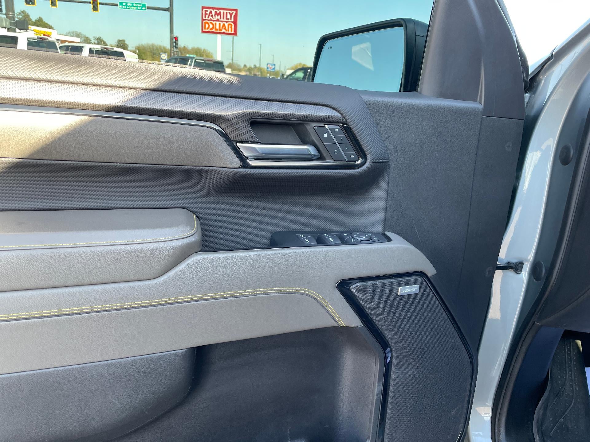 2023 Chevrolet Silverado 1500 Crew Cab Short Box 4-Wheel Drive ZR2