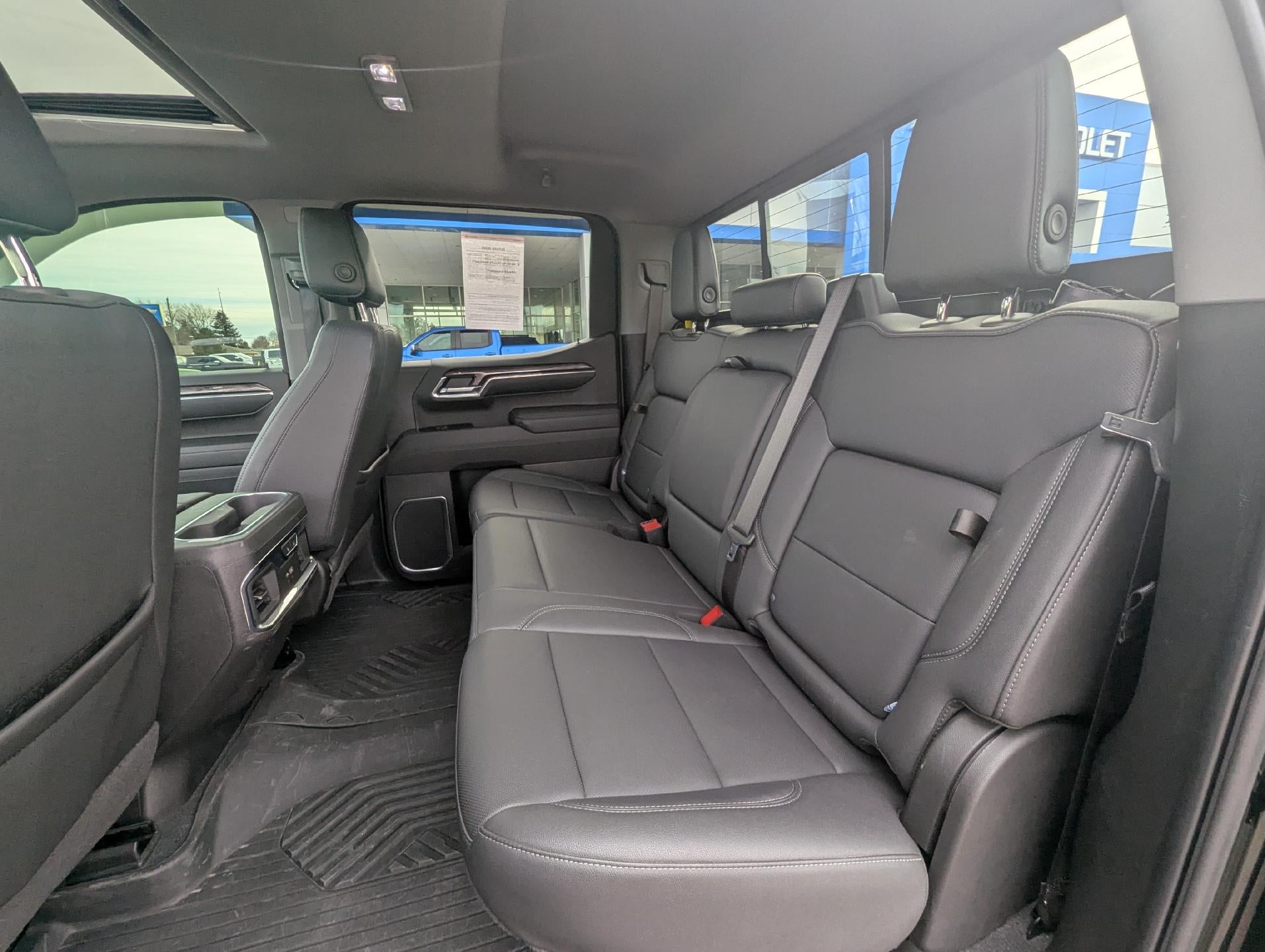 2025 Chevrolet Silverado 1500 Crew Cab Short Box 4-Wheel Drive LTZ