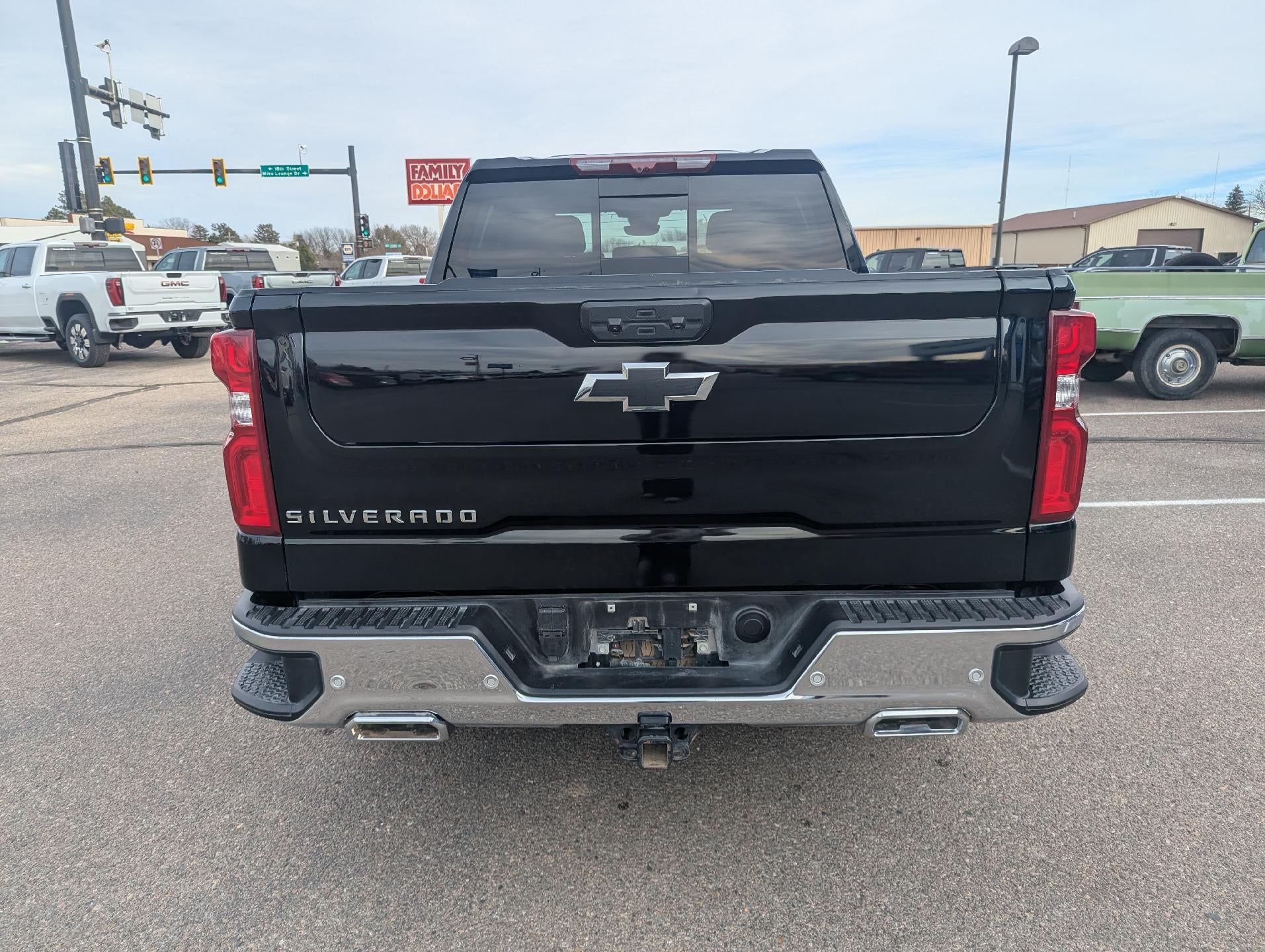 2025 Chevrolet Silverado 1500 Crew Cab Short Box 4-Wheel Drive LTZ