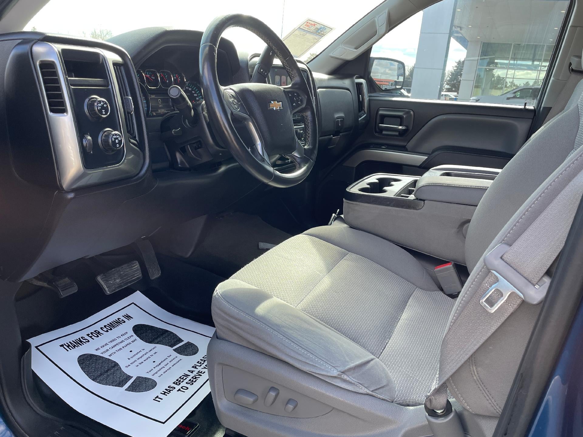 2015 Chevrolet Silverado 1500 Crew Cab Short Box 4-Wheel Drive LT