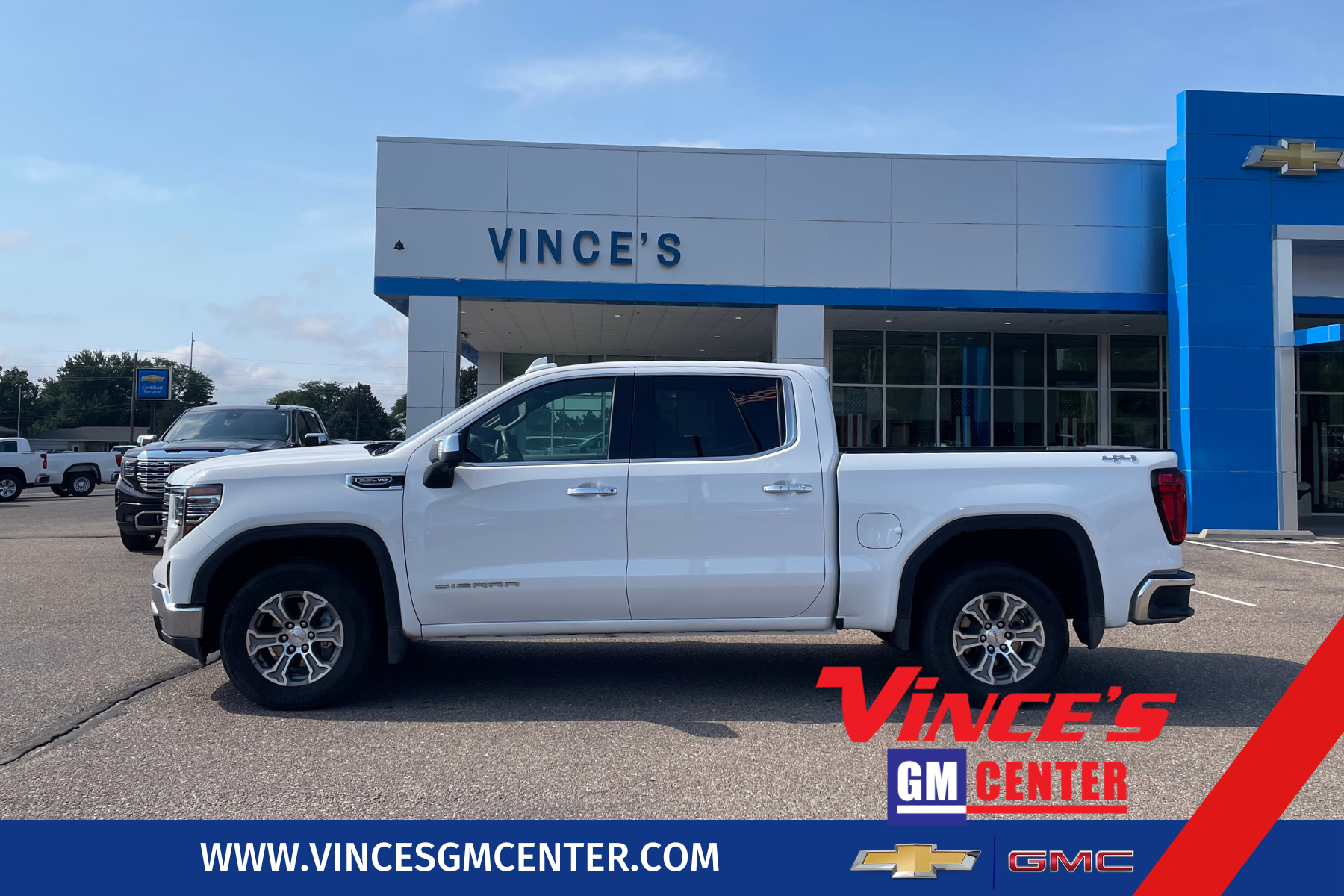 2025 GMC Sierra 1500 Crew Cab Short Box 4-Wheel Drive SLT
