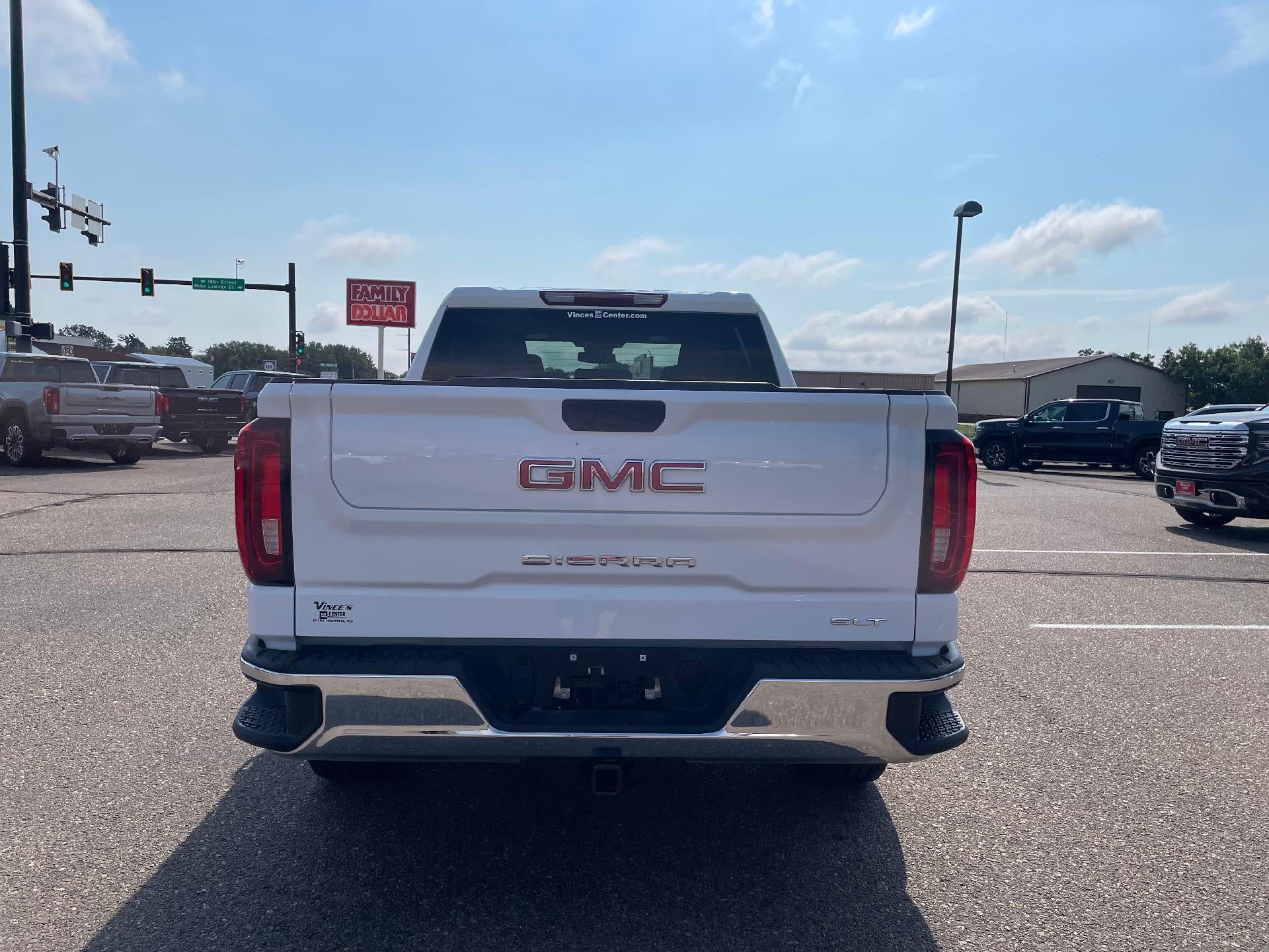 2025 GMC Sierra 1500 Crew Cab Short Box 4-Wheel Drive SLT