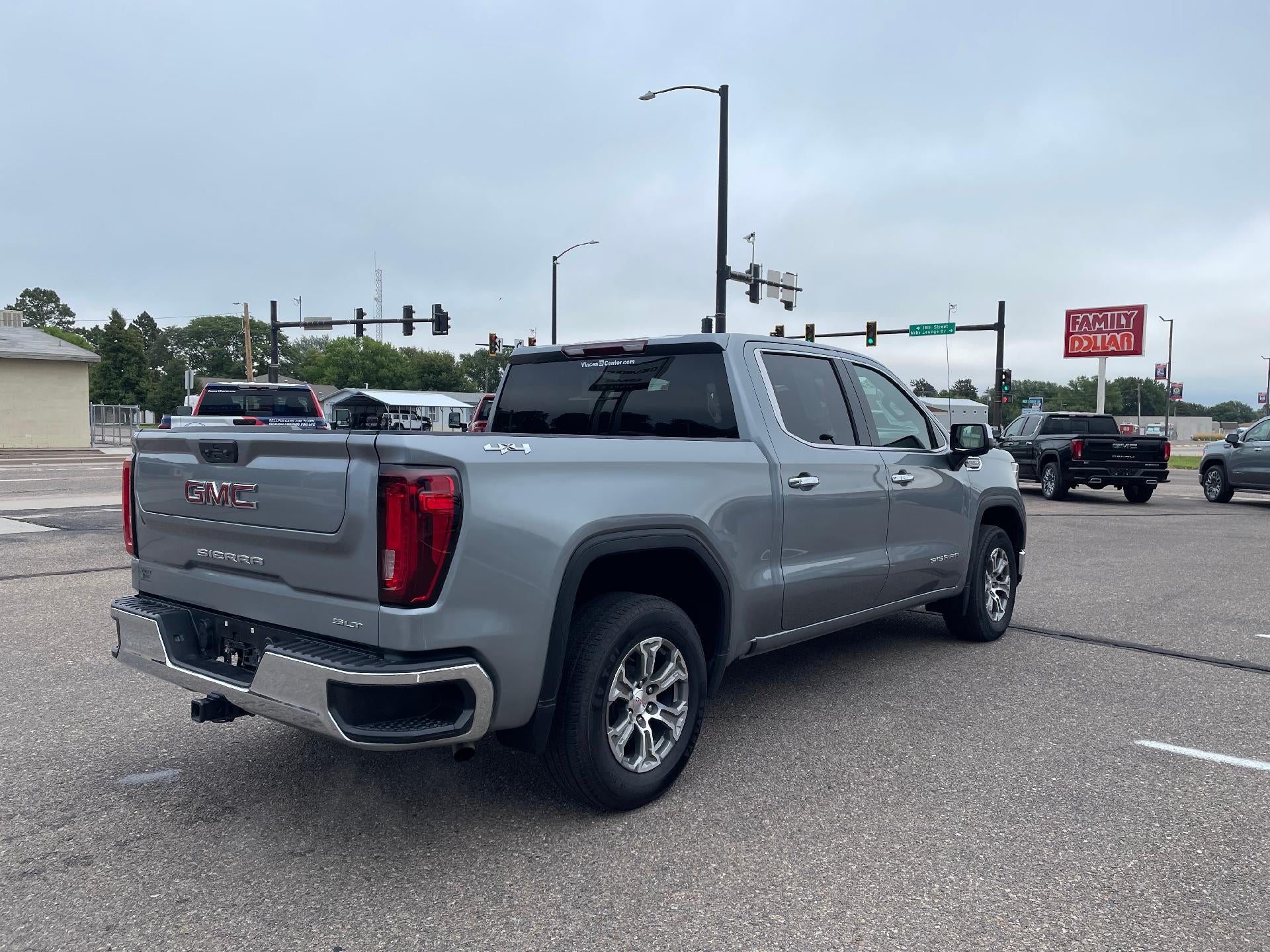 2024 GMC Sierra 1500 Crew Cab Short Box 4-Wheel Drive SLT