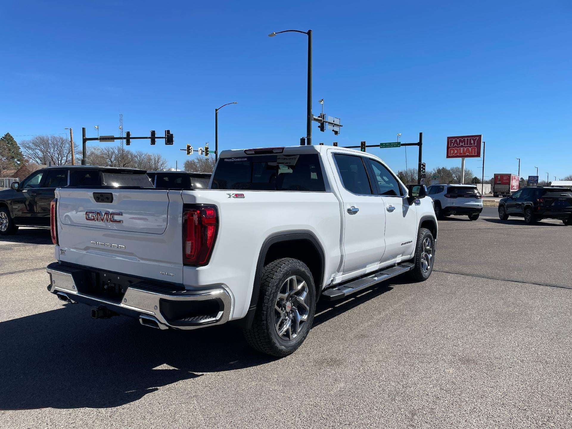 2026 GMC Sierra 1500 SLT