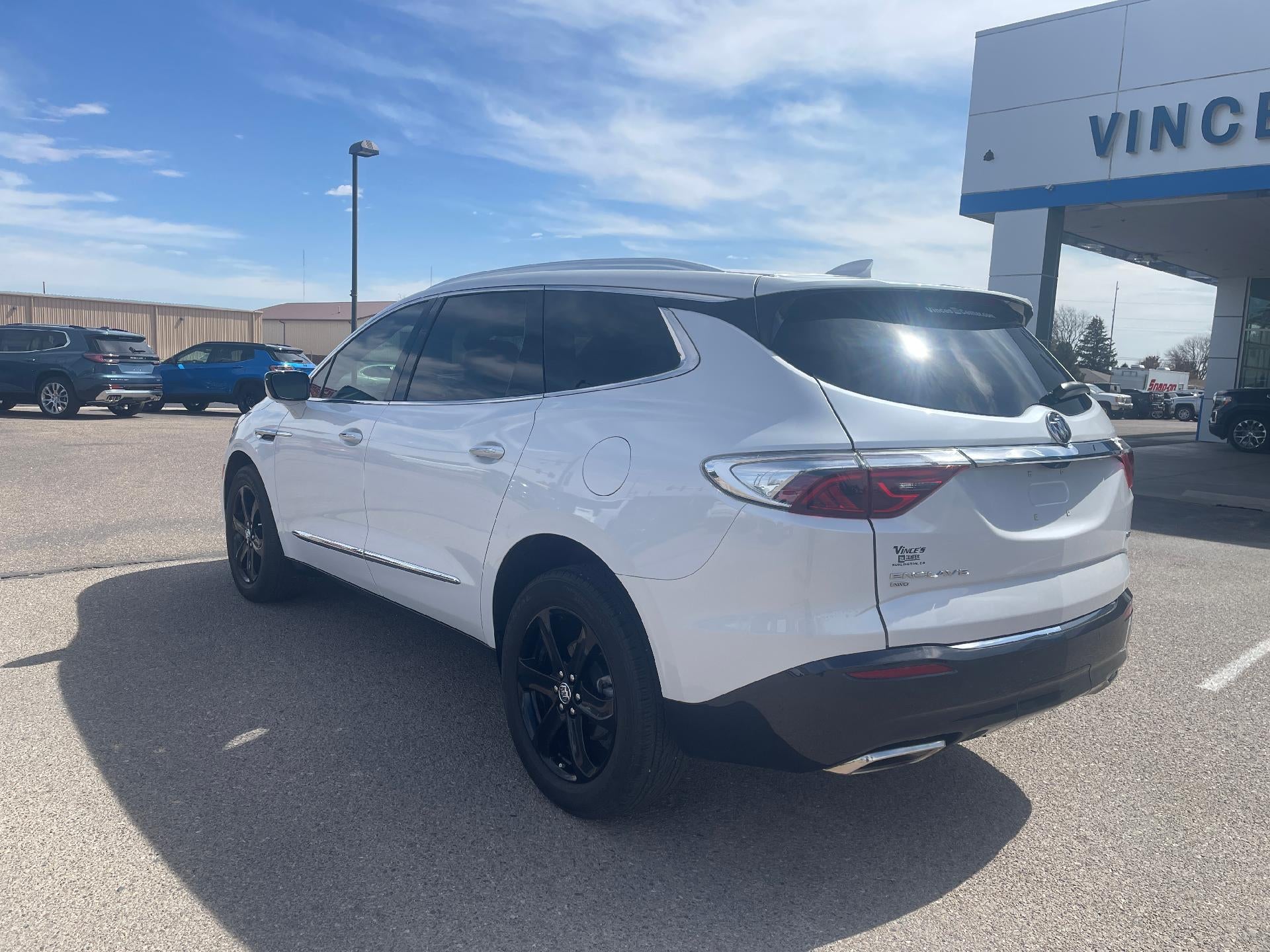 2024 Buick Enclave Essence AWD