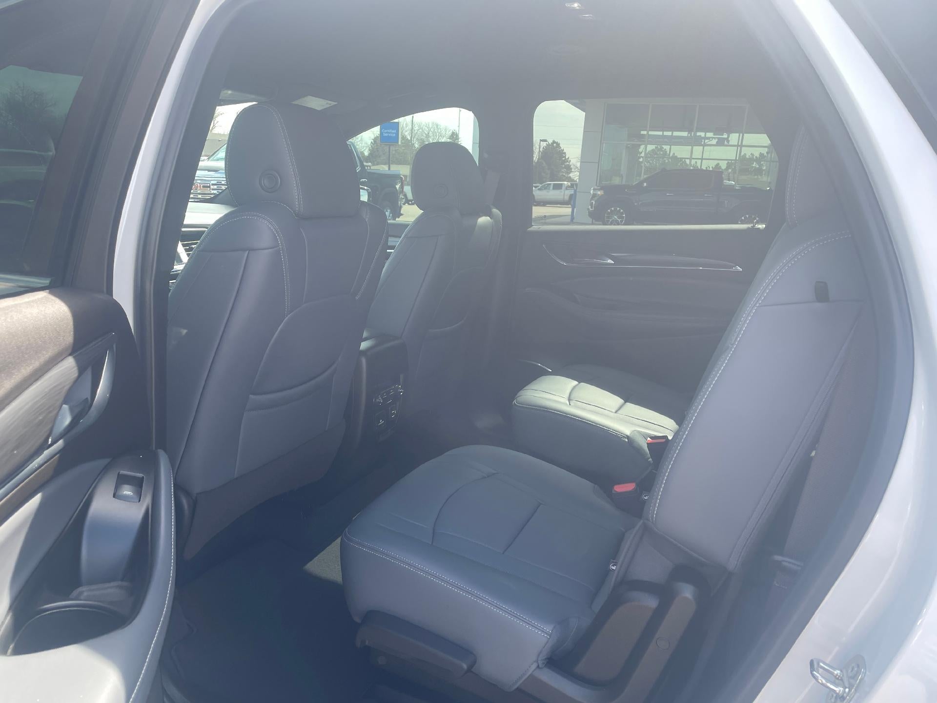 2024 Buick Enclave Essence AWD