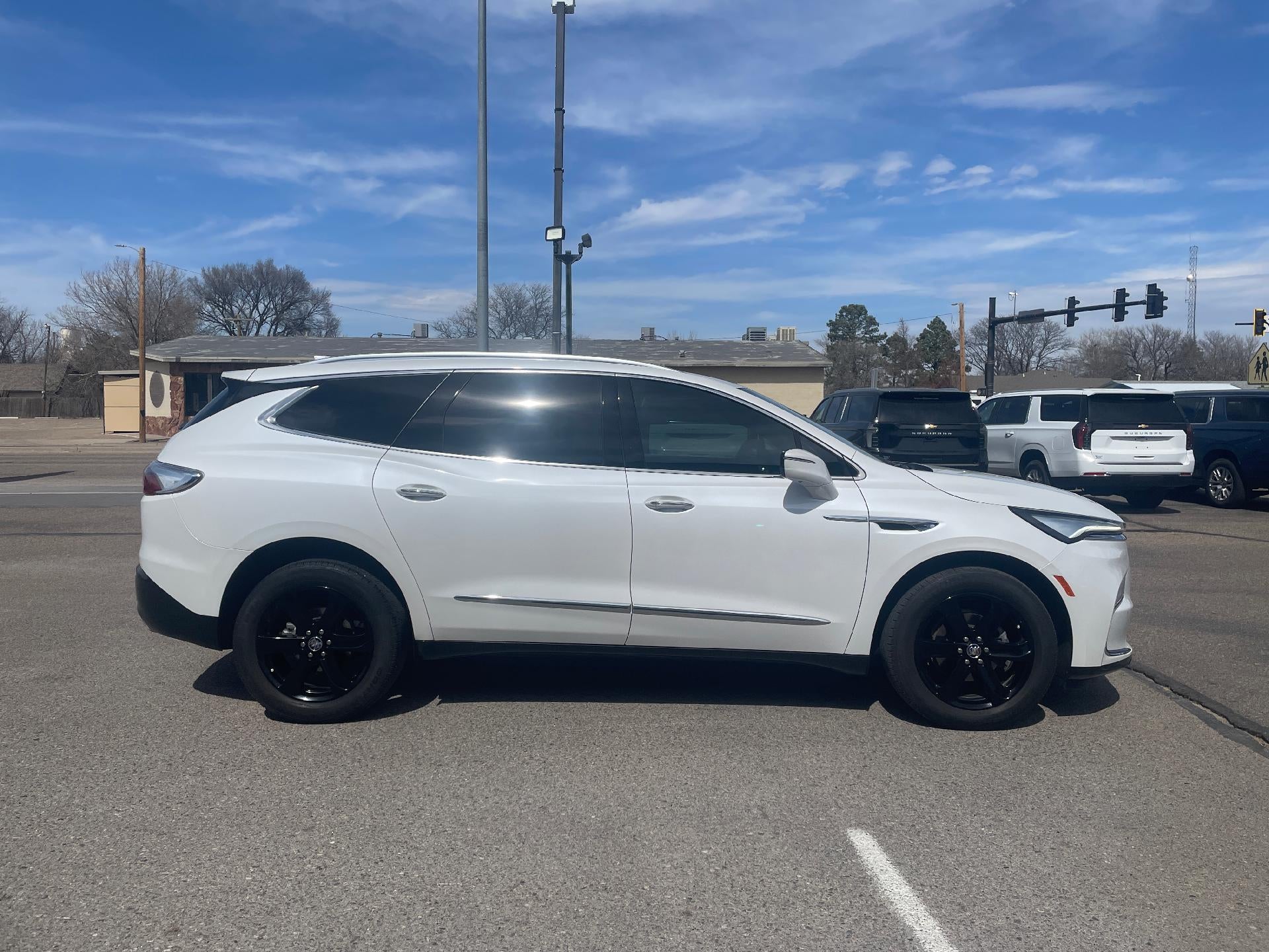 2024 Buick Enclave Essence AWD