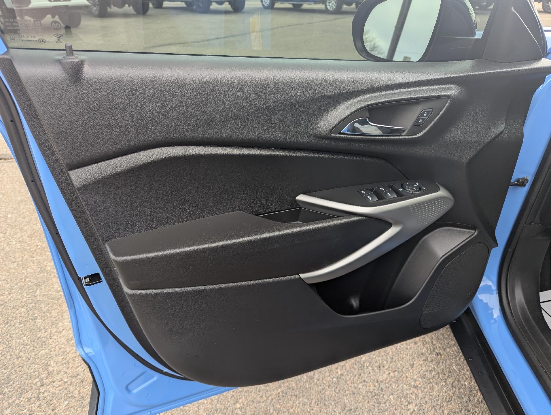 2024 Chevrolet Trax FWD 4dr 1RS