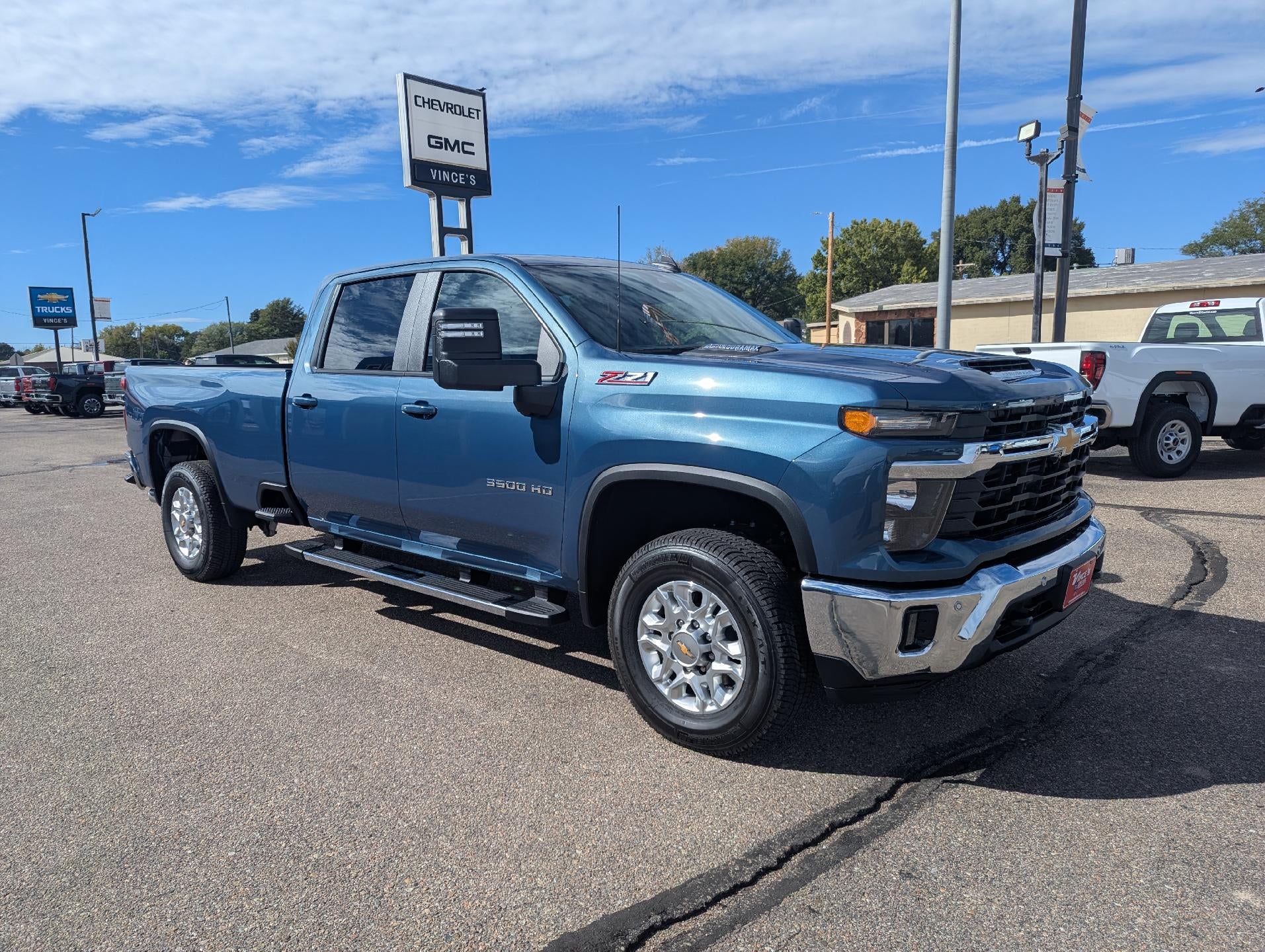 2026 Chevrolet Silverado 3500 HD LT