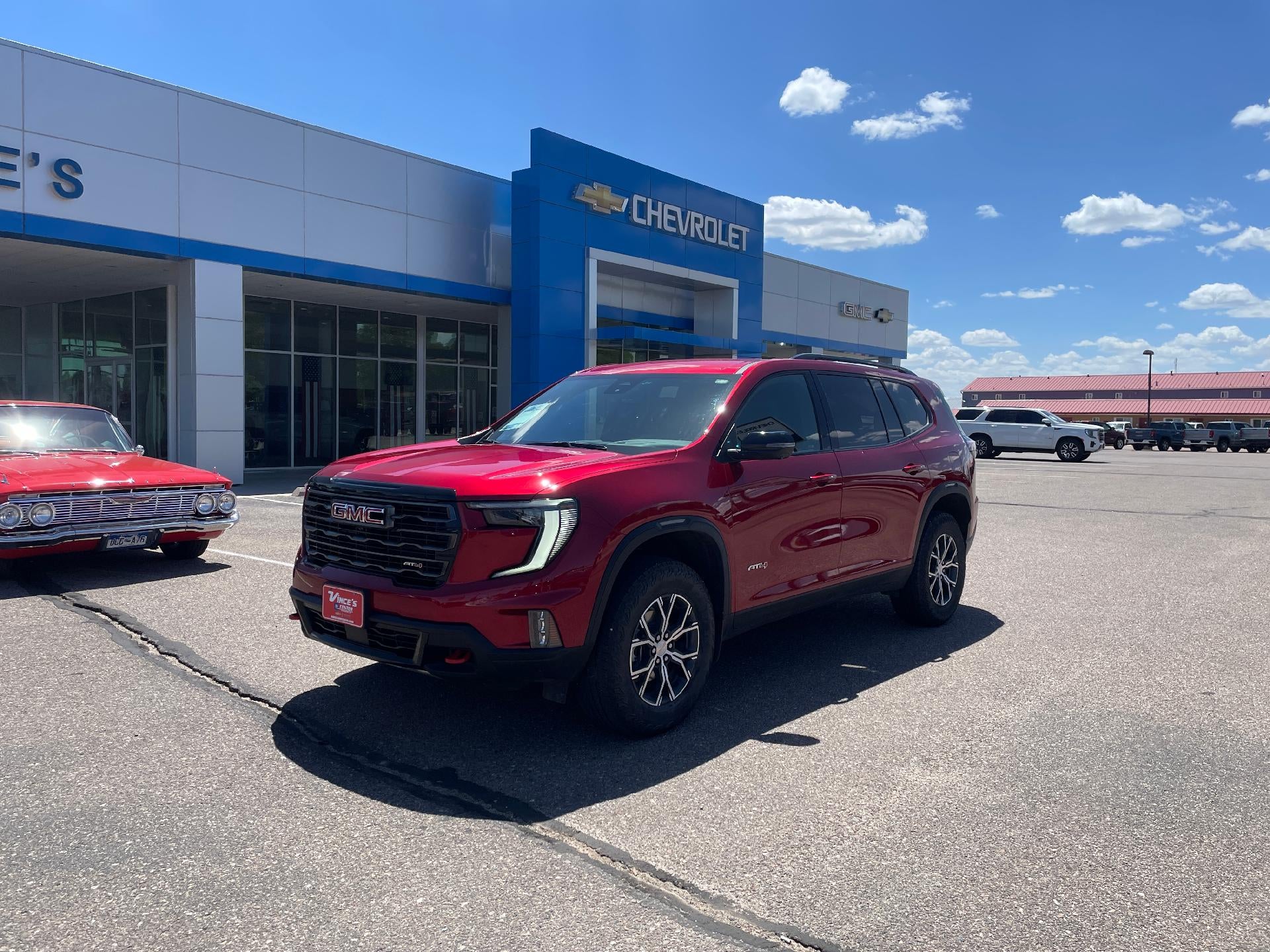 2024 GMC Acadia AT4