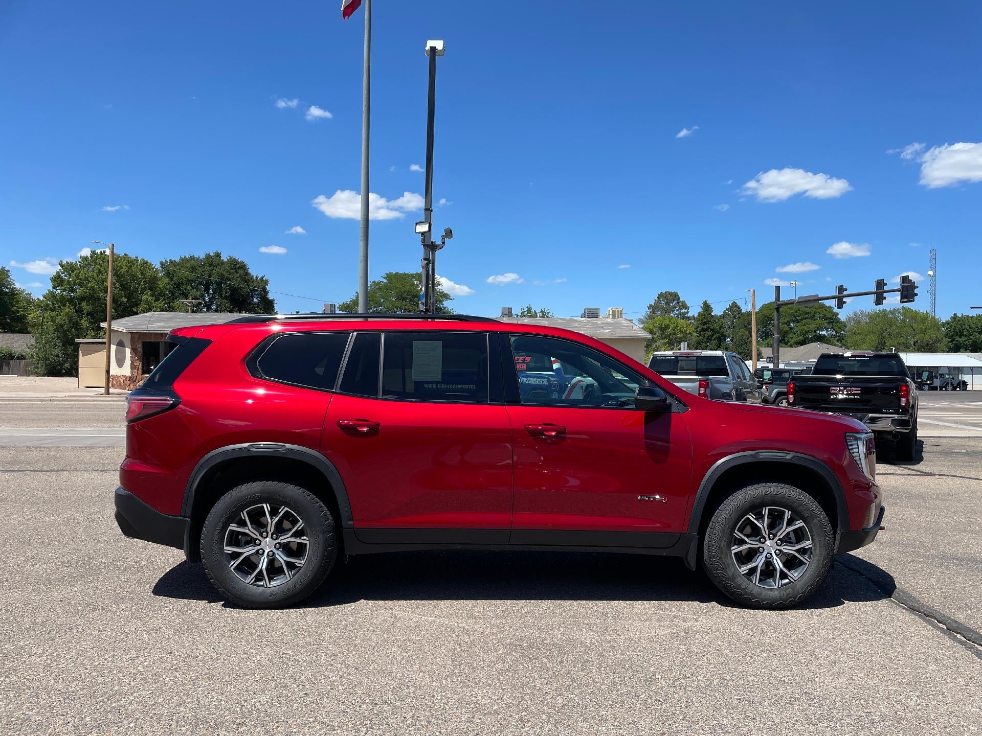 2024 GMC Acadia AT4