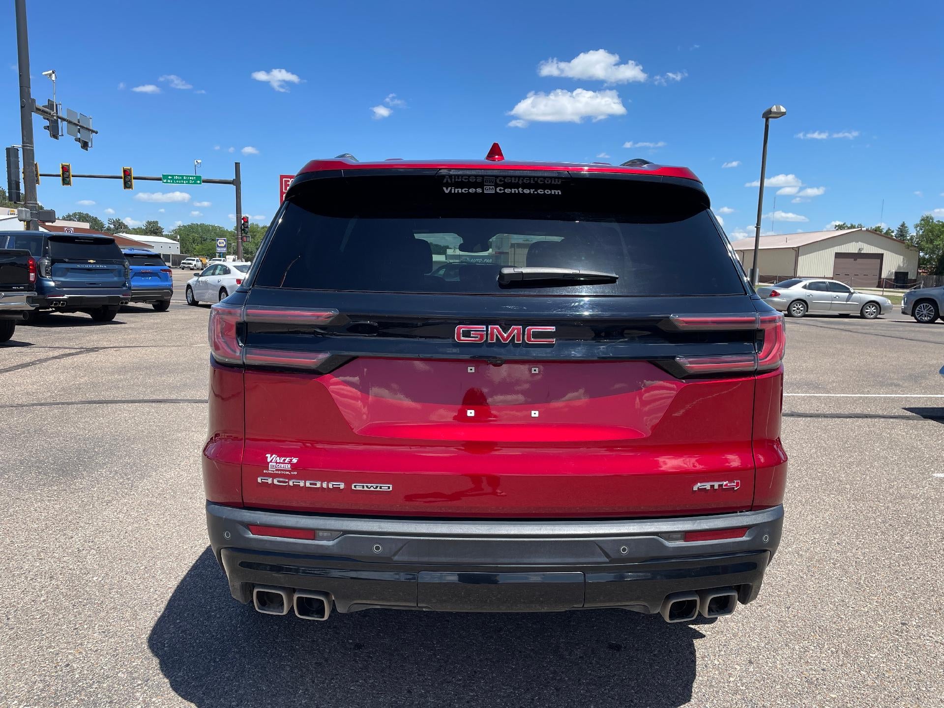 2024 GMC Acadia AT4