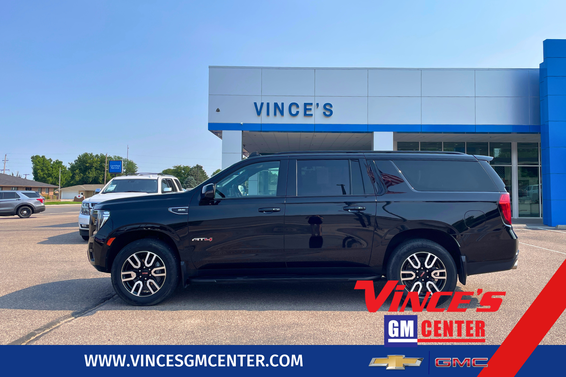 2022 GMC Yukon XL AT4