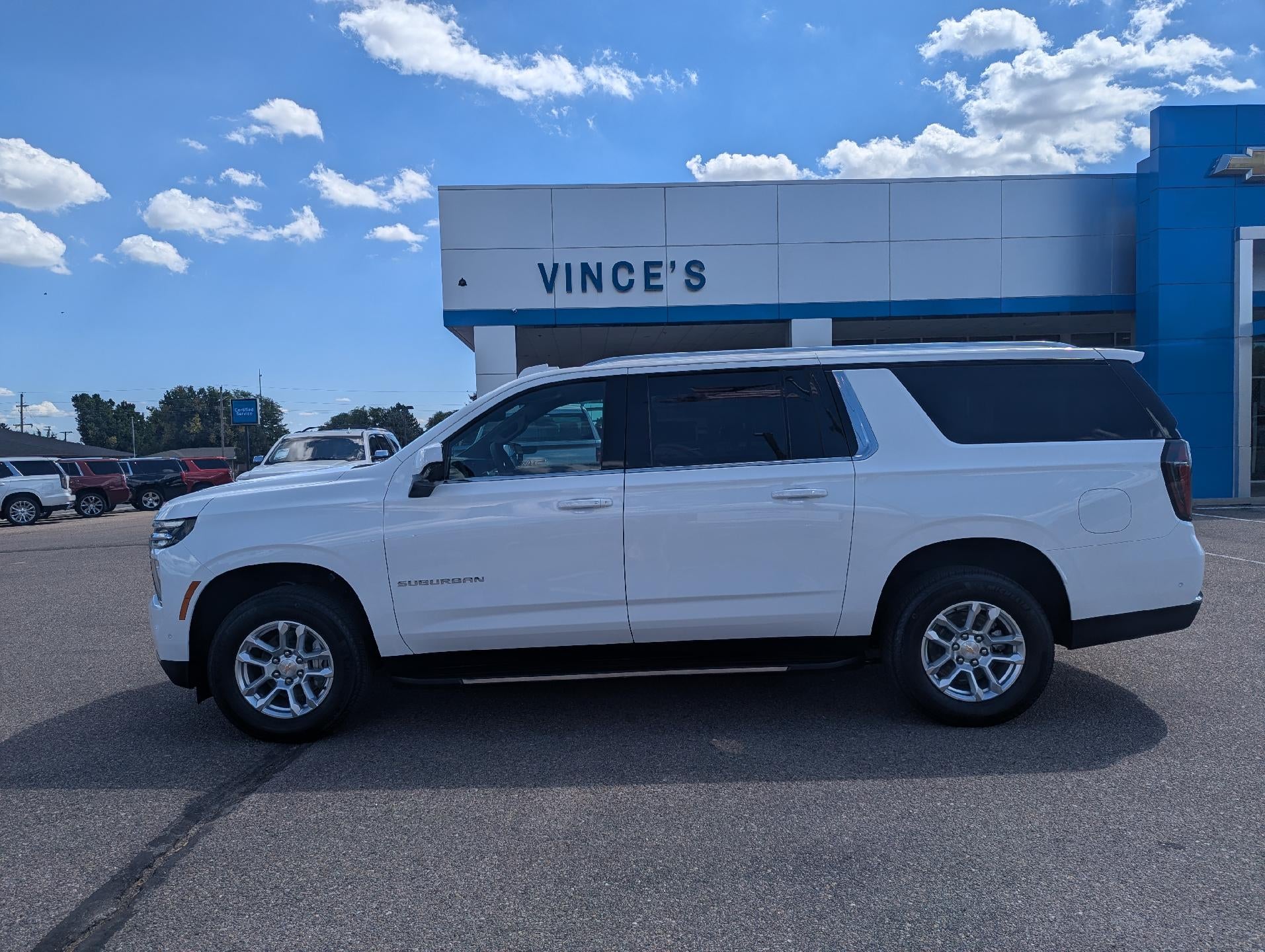 2026 Chevrolet Suburban LS