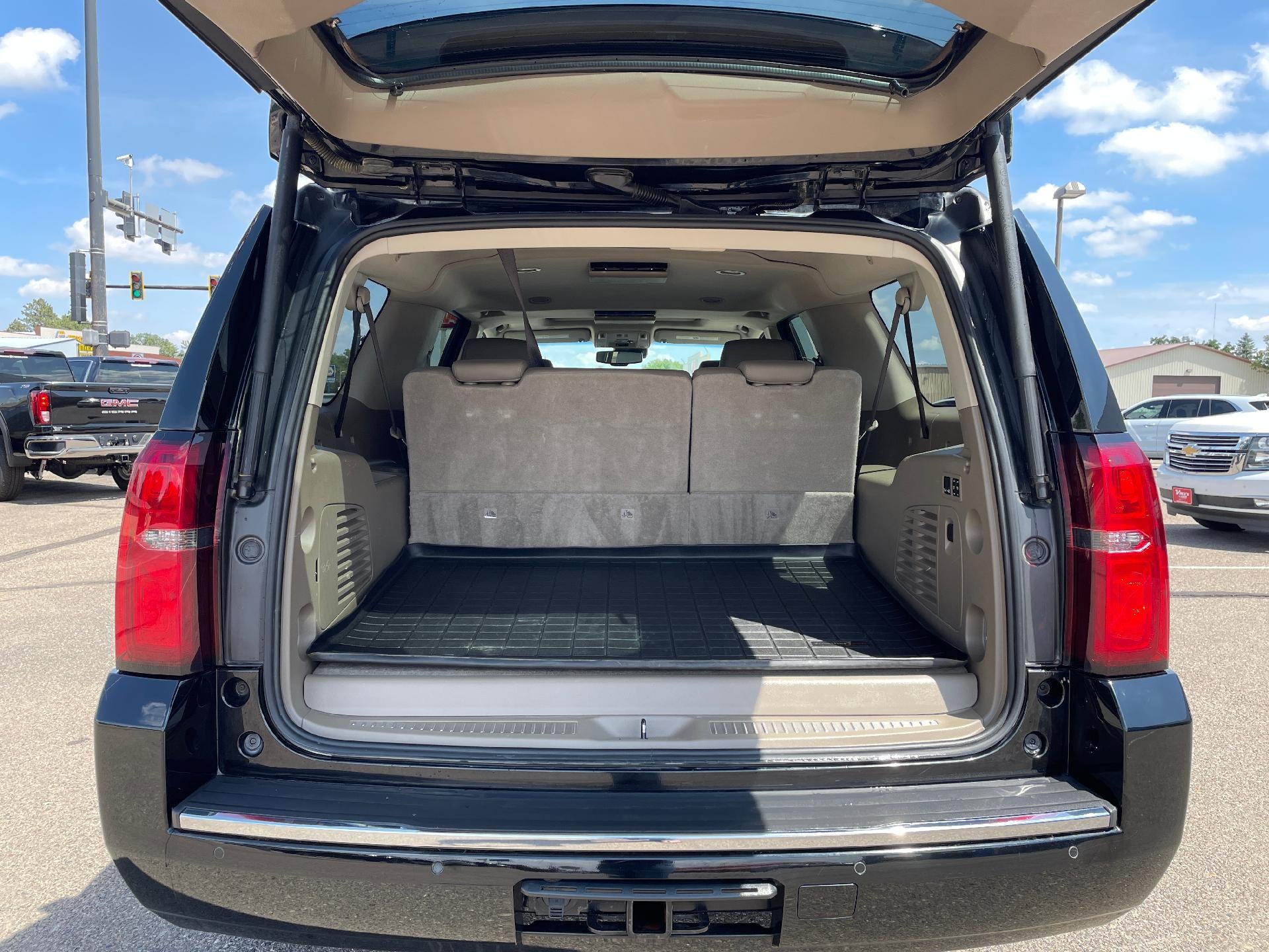 2020 Chevrolet Suburban Premier